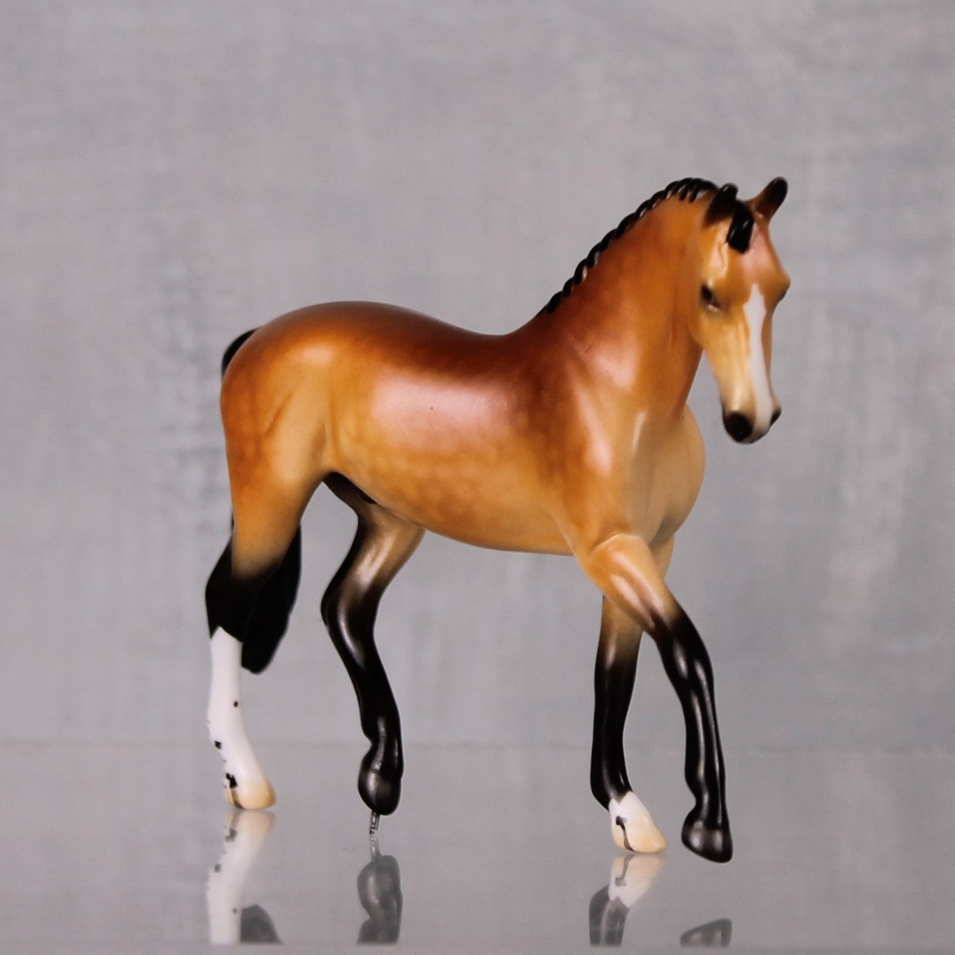 SAMPLE Toffee Apple Two Step - LE-5 Event Run Bay with Chrome Custom Warmblood Chip By Ellen Robbins LHS24 Run