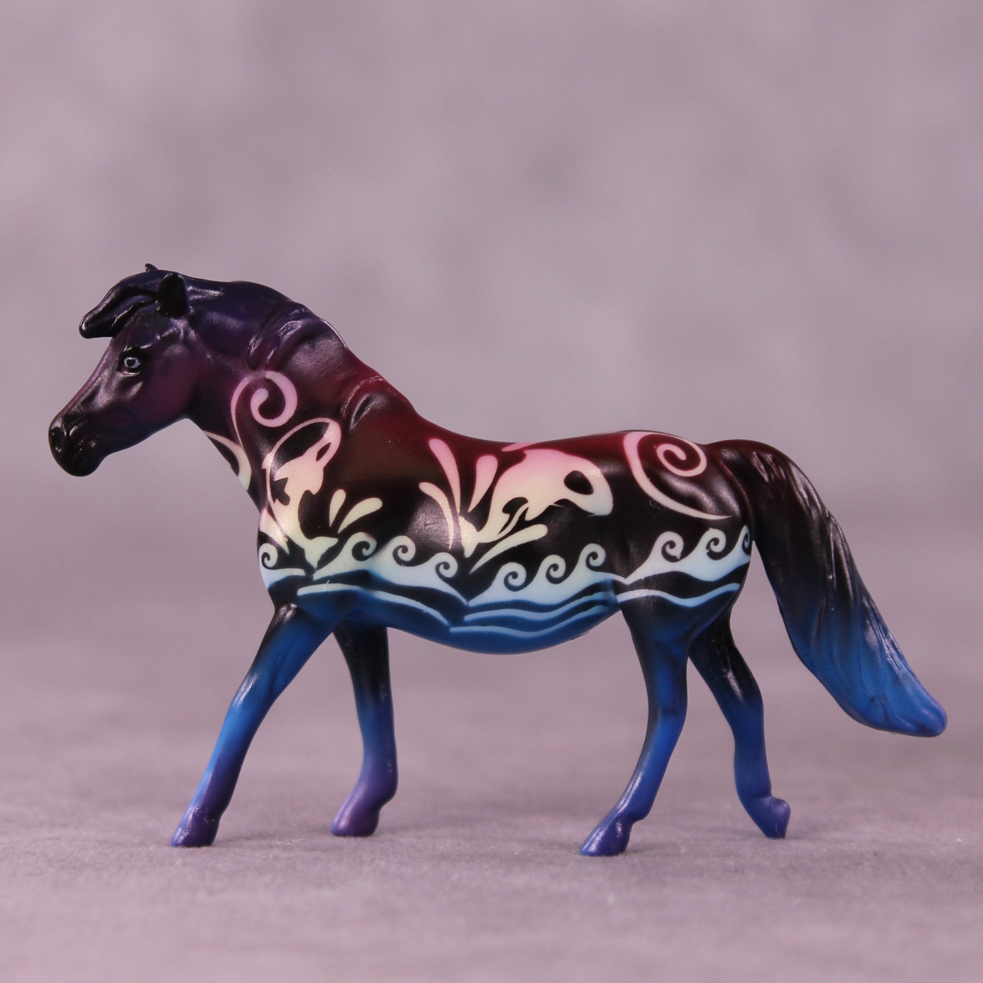 Shamu OOAK Pony Chip by Kike Duarte SCD25