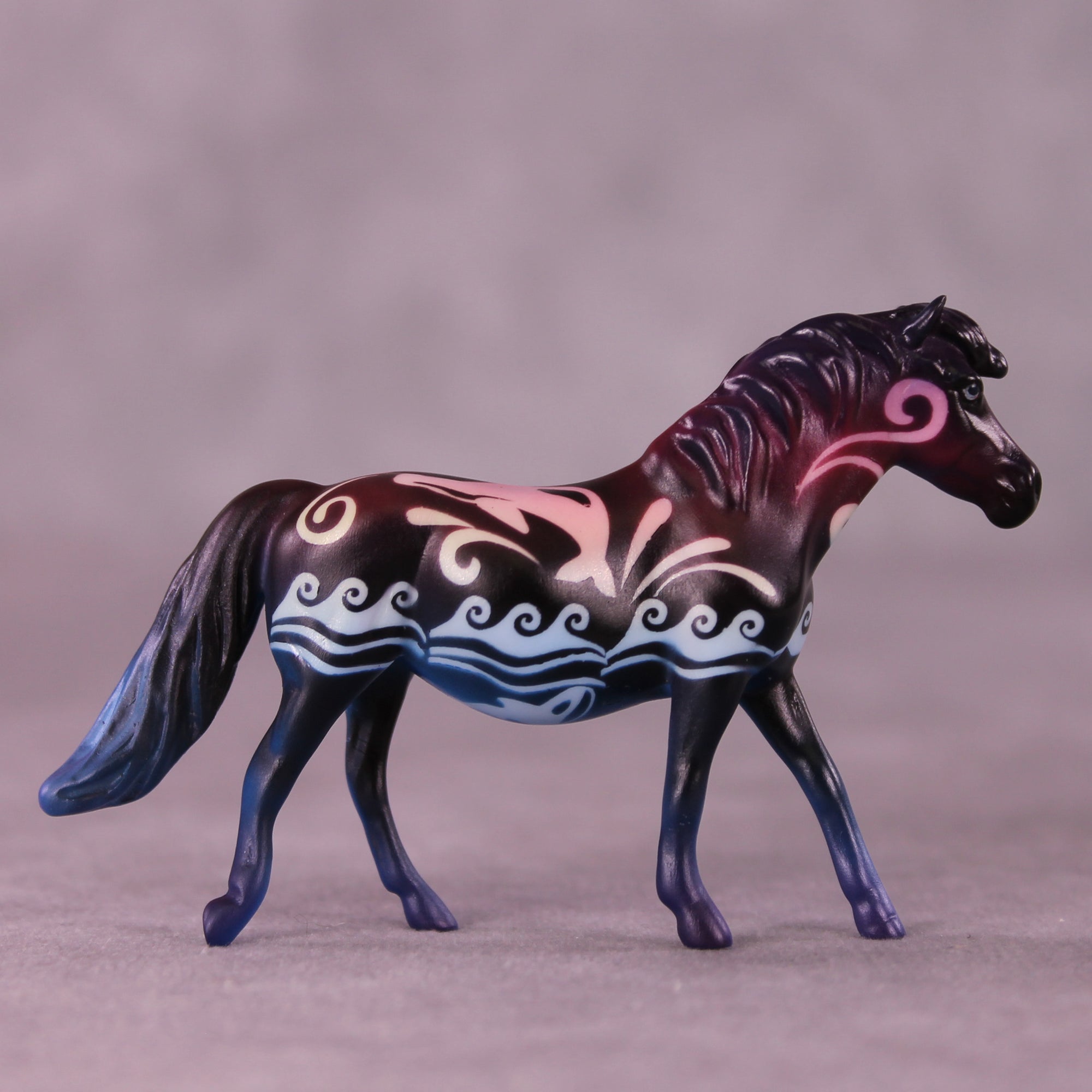 Shamu OOAK Pony Chip by Kike Duarte SCD25