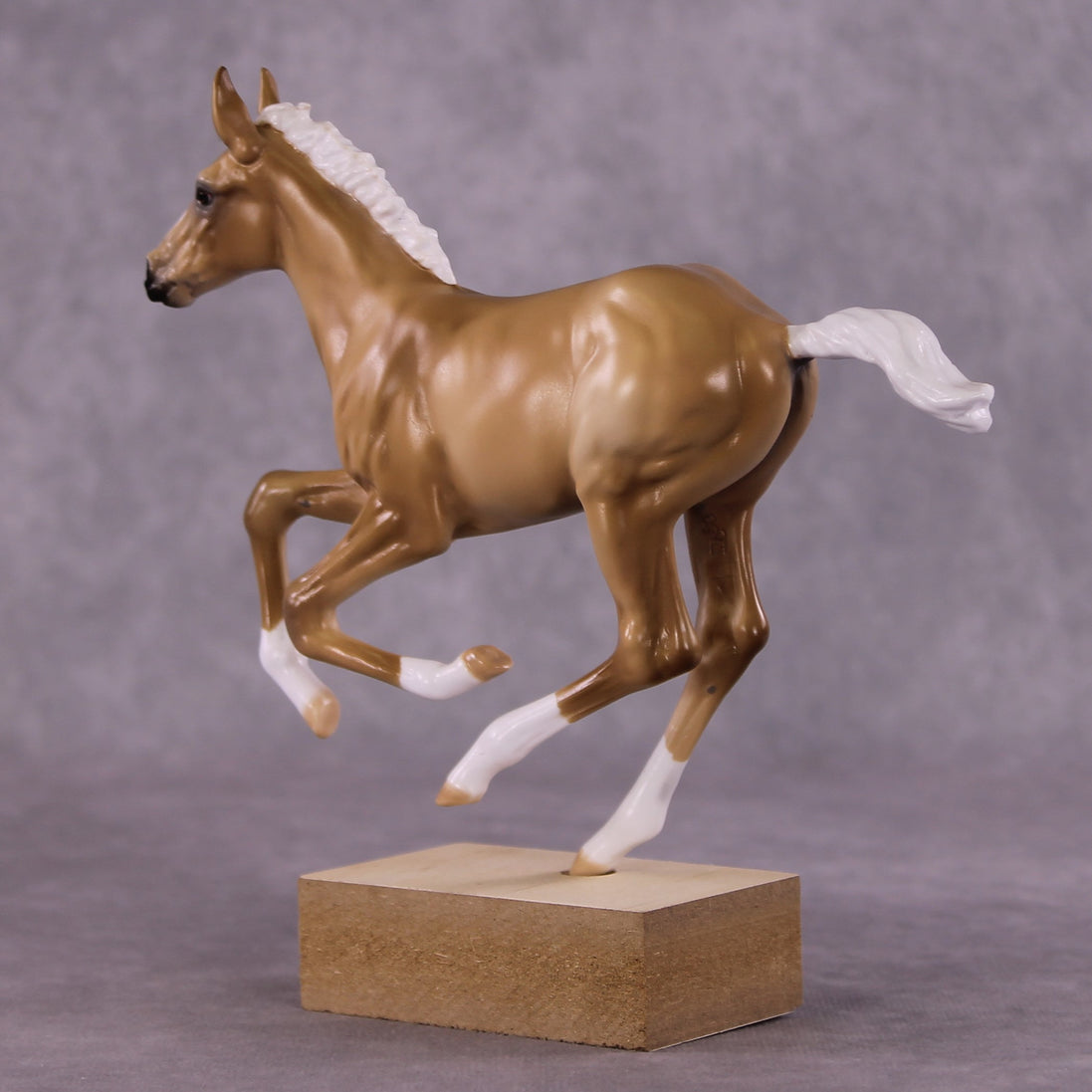 "Monarch In Flight" OOAK Pimento Foal Blind Bag by Julie Keim SHCF25