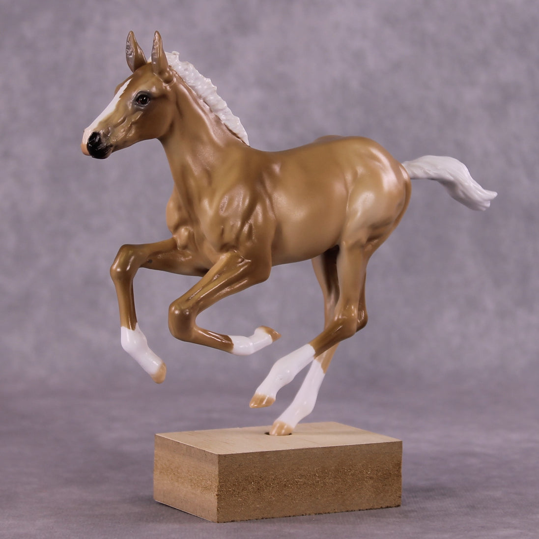 "Monarch In Flight" OOAK Pimento Foal Blind Bag by Julie Keim SHCF25