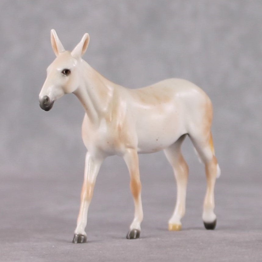 Mule Chip Grab Bag - January 2025 We've Got History Shakespeare Chips Painted By Ellen Robbins CL25