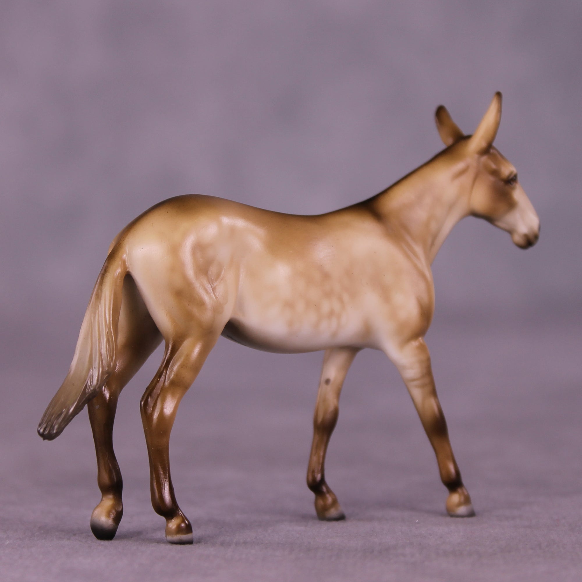 Velvet Ring OOAK Chip Mule by Julie Keim LHS25