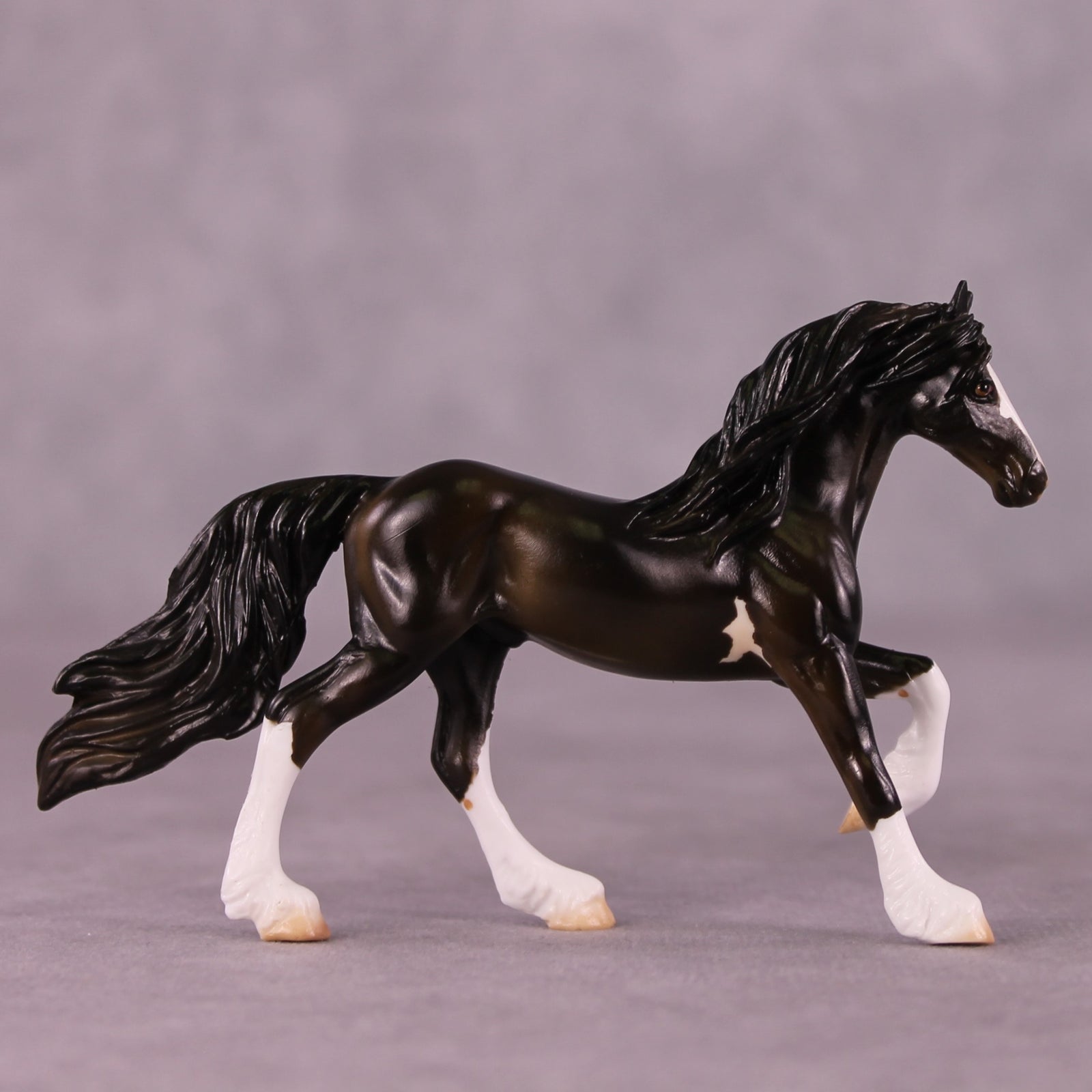 Pit Stop OOAK Friesian Chip by Julie Keim EQ25