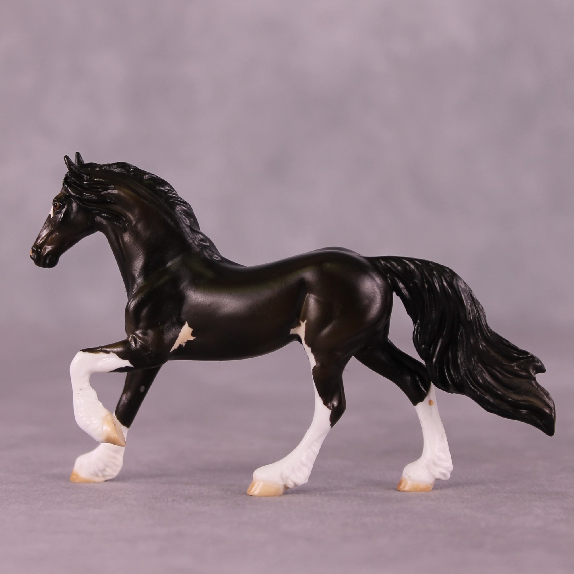 Pit Stop OOAK Friesian Chip by Julie Keim EQ25