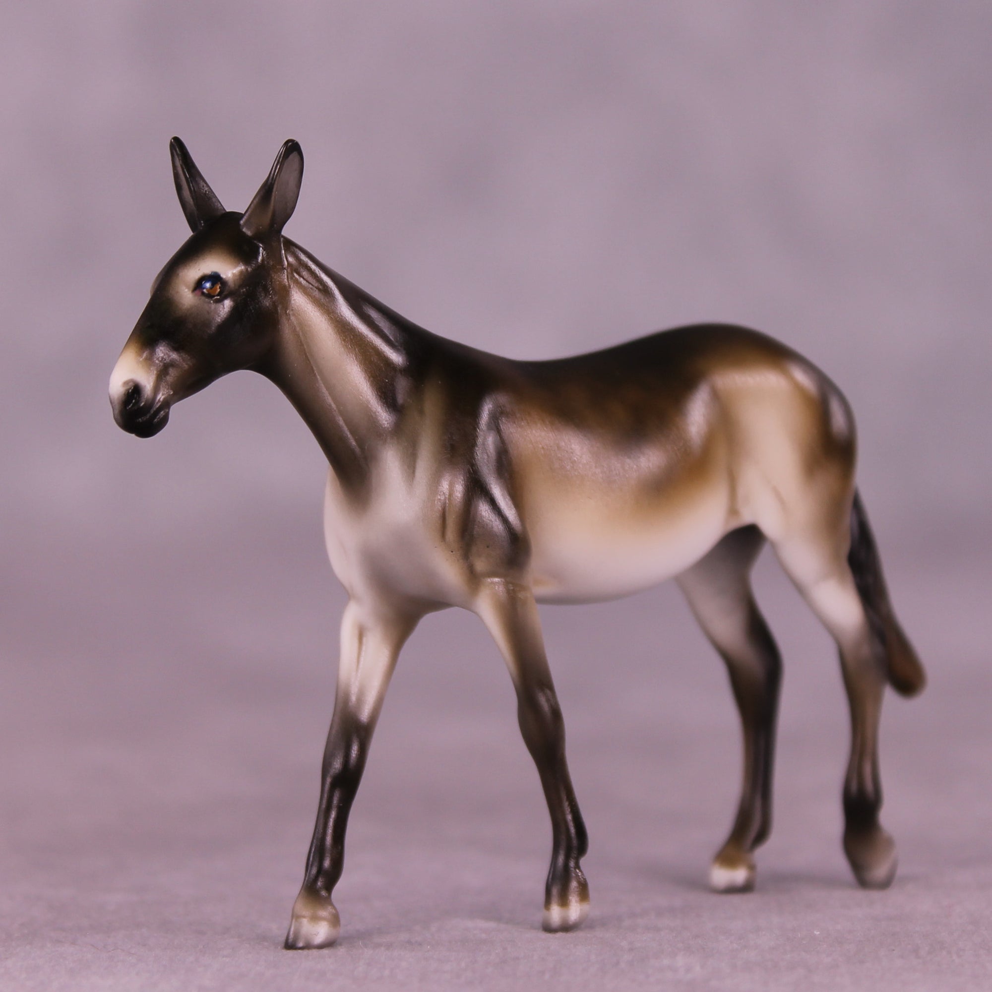 Blurred View OOAK Chip Mule by Julie Keim LHS25