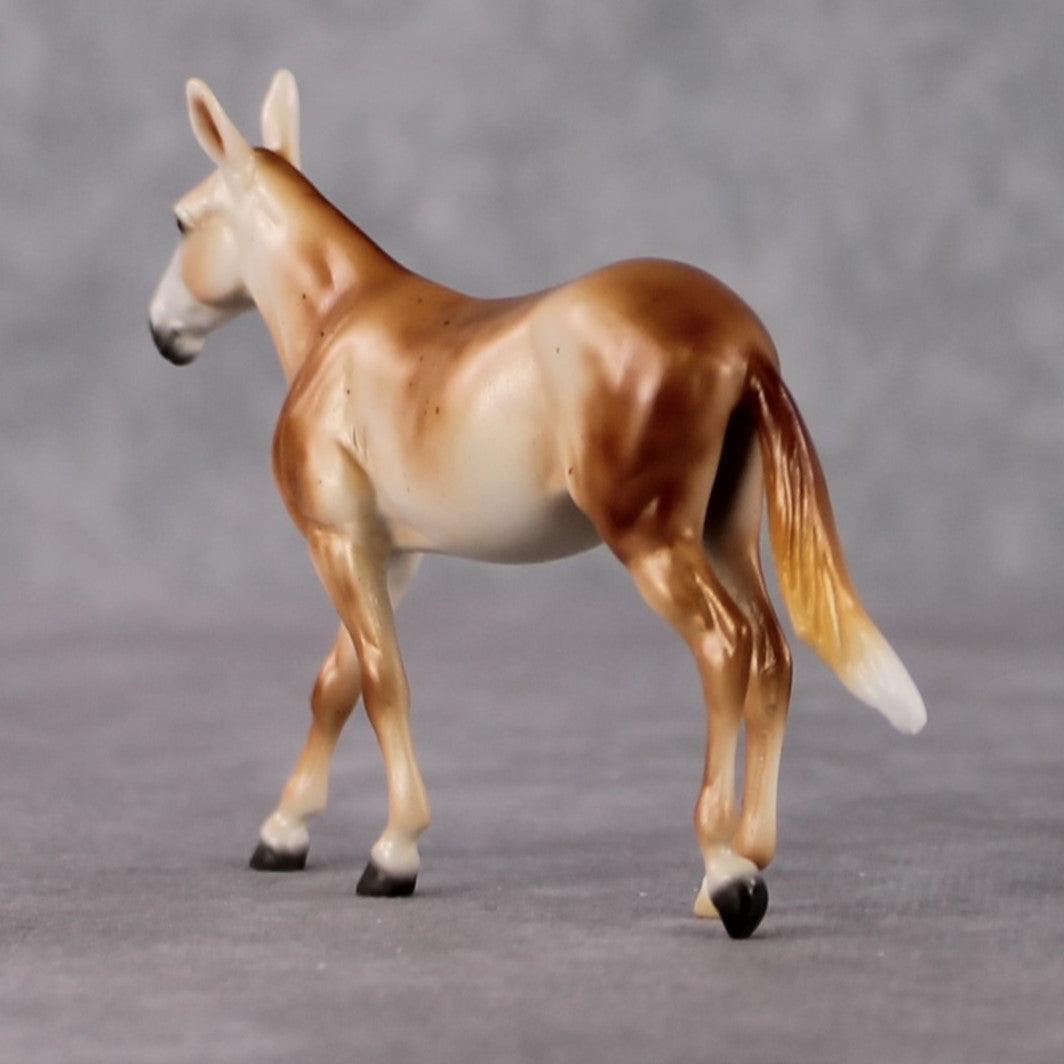 Mule Chip Grab Bag - January 2025 We've Got History Shakespeare Chips Painted By Ellen Robbins CL25