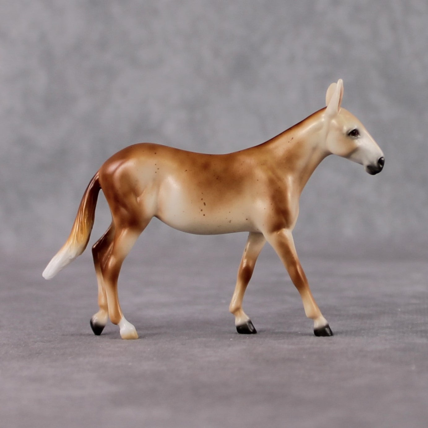 Mule Chip Grab Bag - January 2025 We've Got History Shakespeare Chips Painted By Ellen Robbins CL25