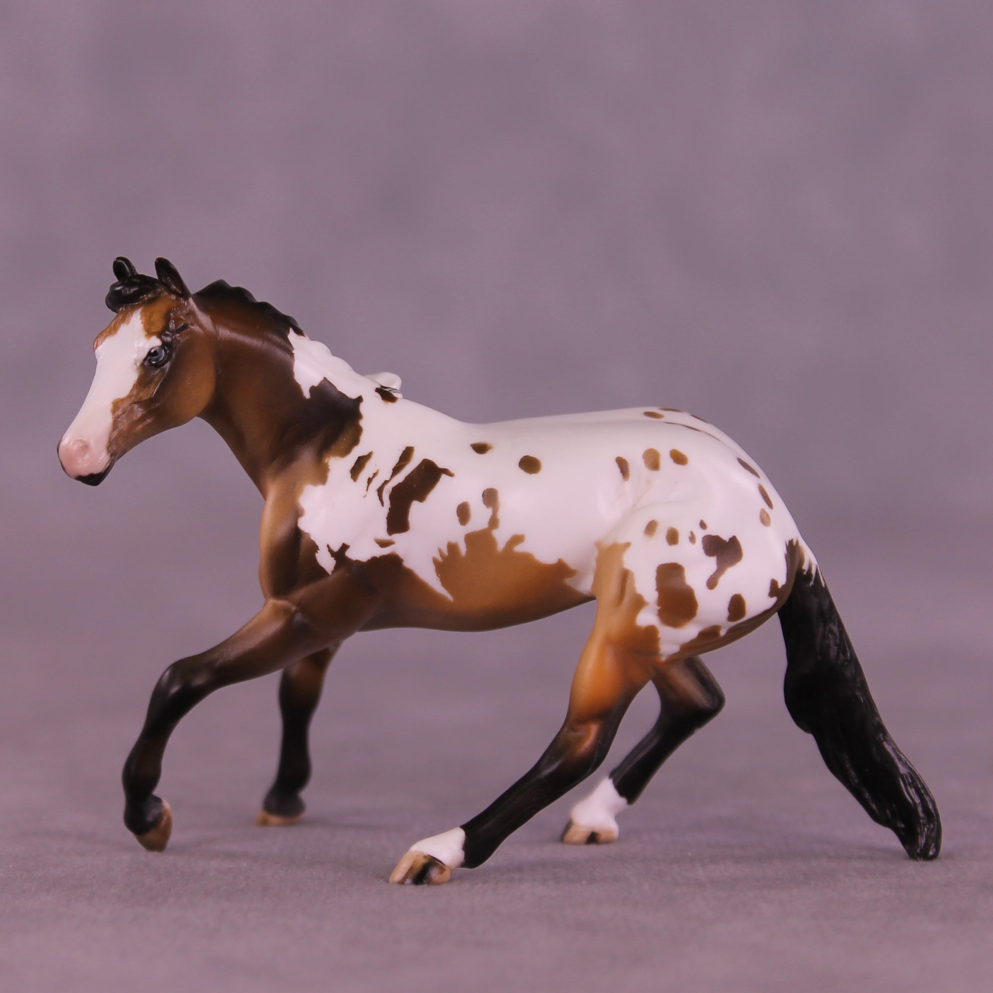 Mini Passerelle OOAK Chip Cutting Horse by Julie Keim SCD26