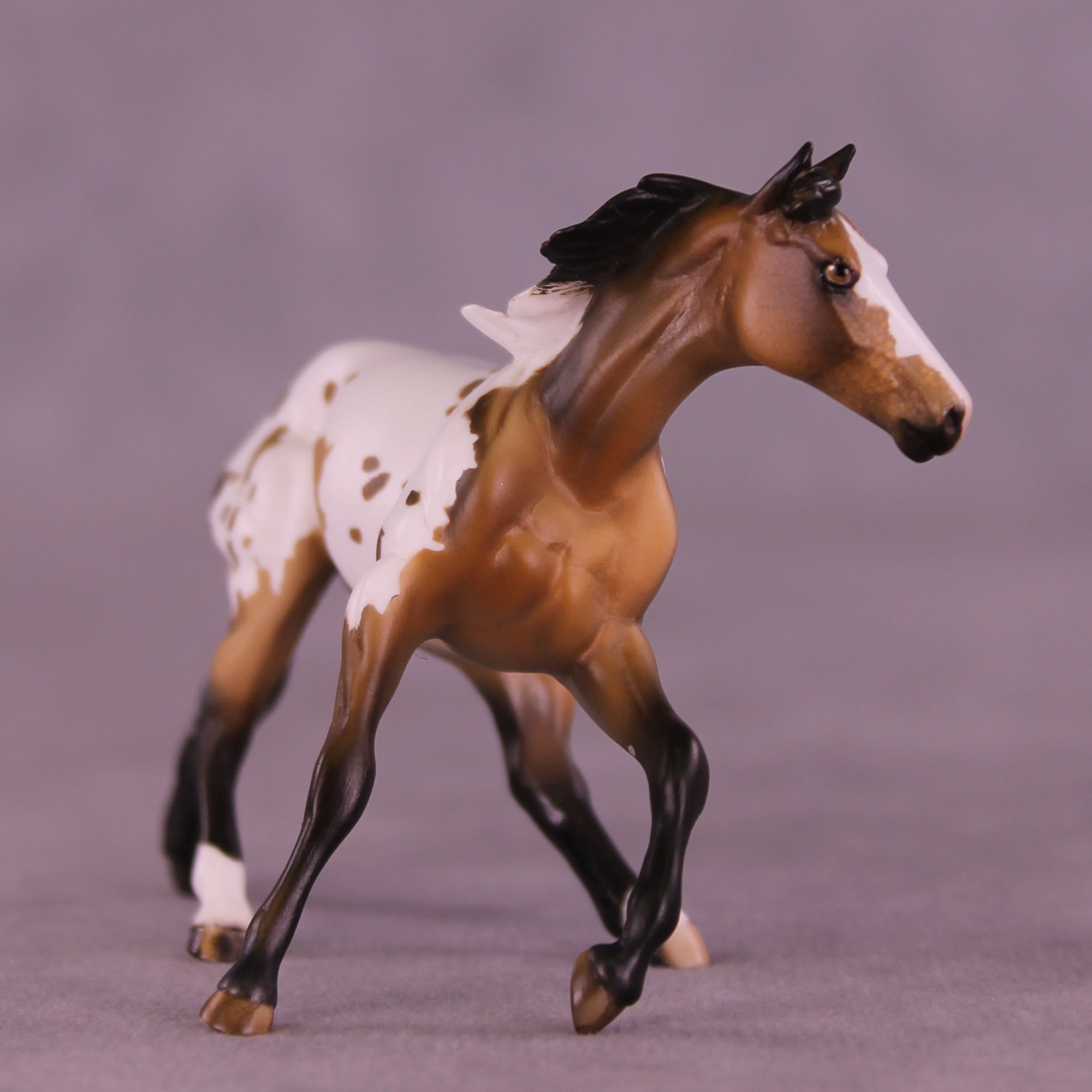 Mini Passerelle OOAK Chip Cutting Horse by Julie Keim SCD26