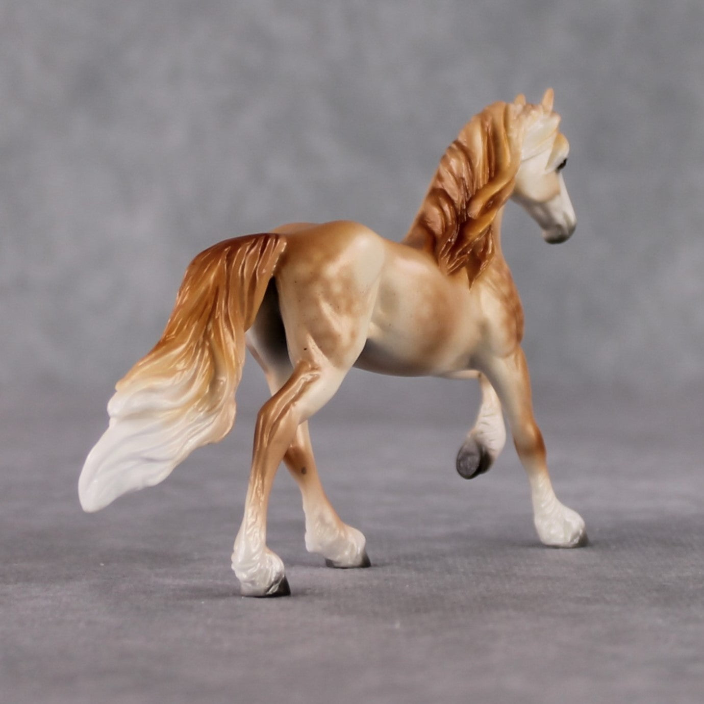 Friesian Chip Grab Bag - January 2025 We've Got History Shakespeare Chips Painted By Ellen Robbins CL25