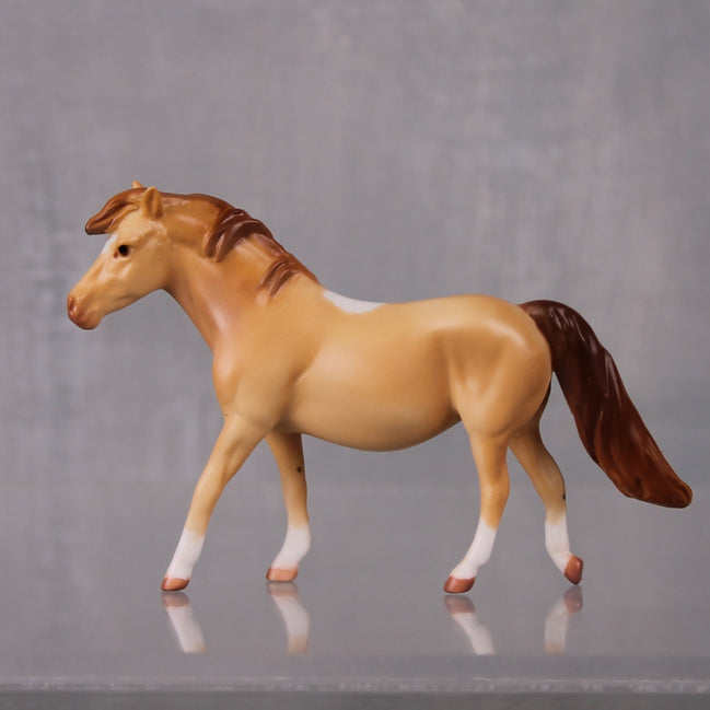 Molly Limited Edition Rat Inspired Series of 15 OOAK Minimal Tobiano Perlino Pony Chip By Jamie Adamson LHS24