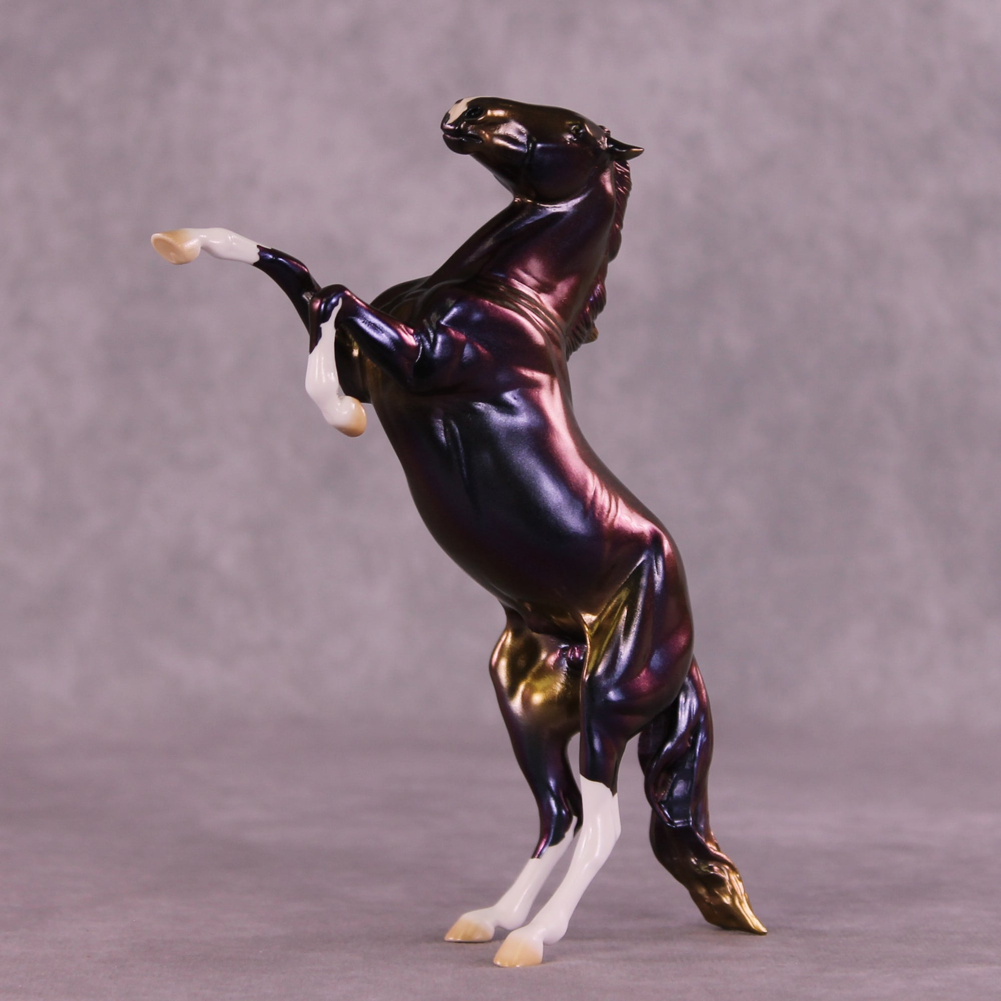 Counterattack LE-10 Pebble Mustang by Ellen Robbins MM25