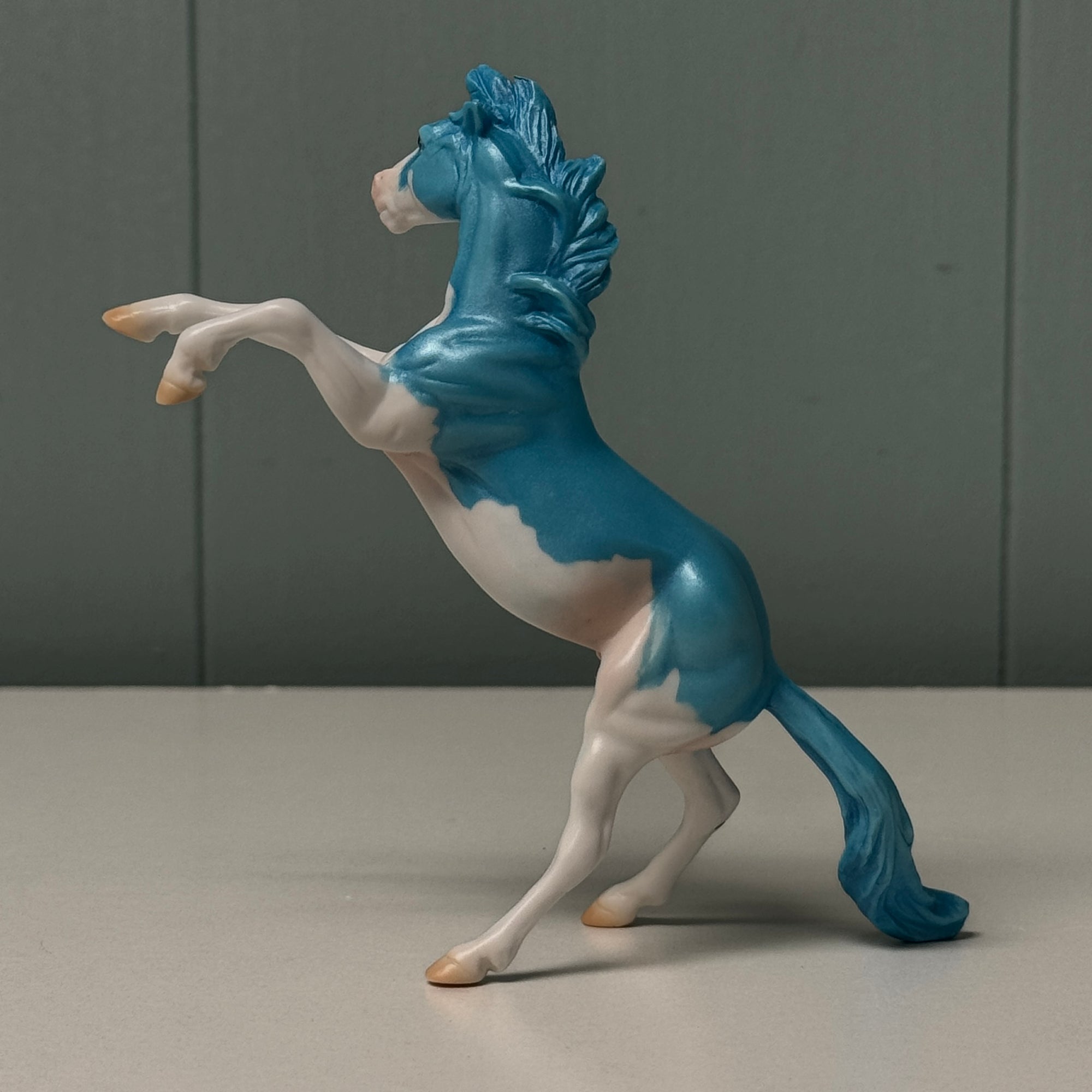 Isocyanate OOAK Deco Cyan Blue Splash Rearing Chip By Jess Hamill EQ24