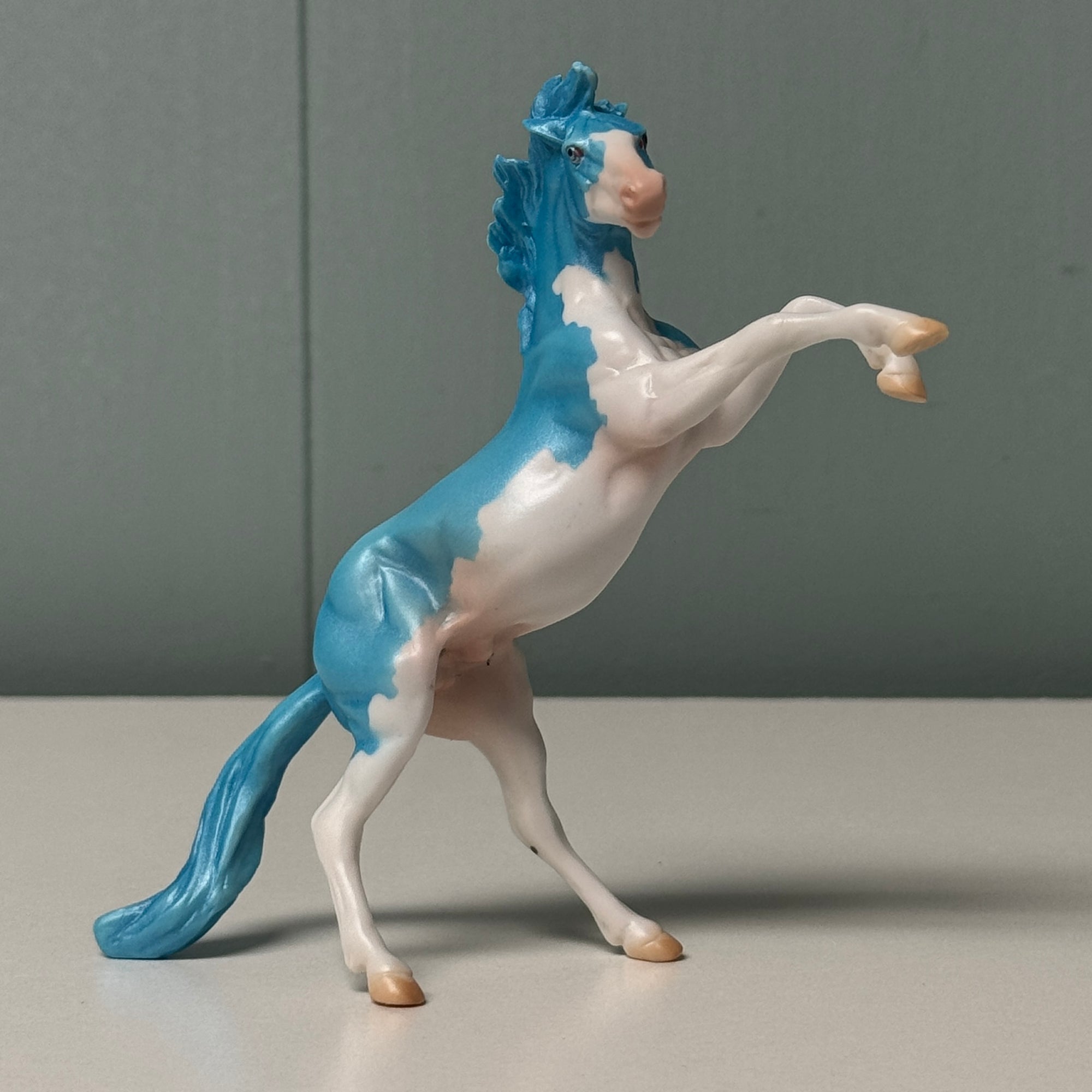 Isocyanate OOAK Deco Cyan Blue Splash Rearing Chip By Jess Hamill EQ24