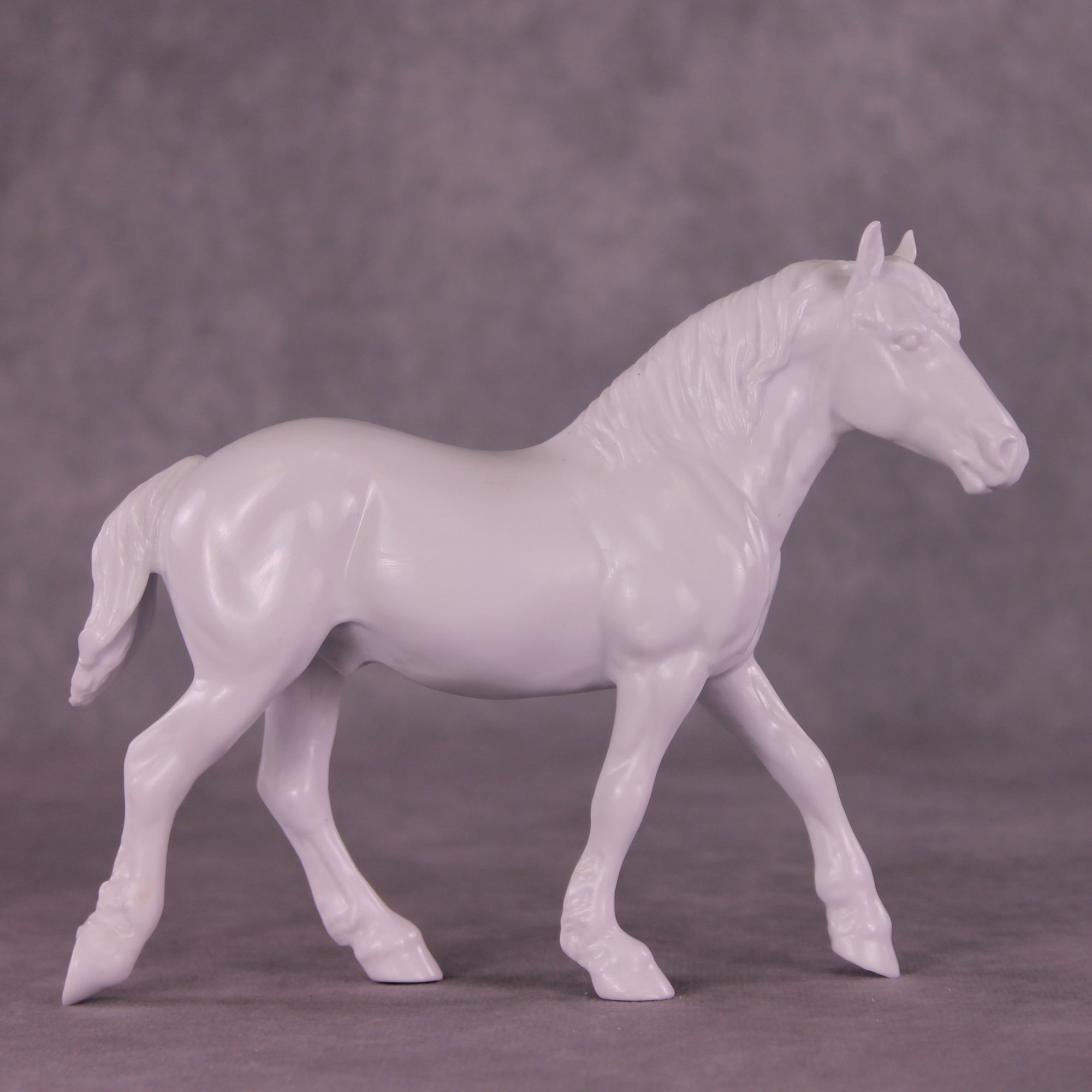 Design-A-Horse Pebble Draft Horse September Release DAH25 PM1887