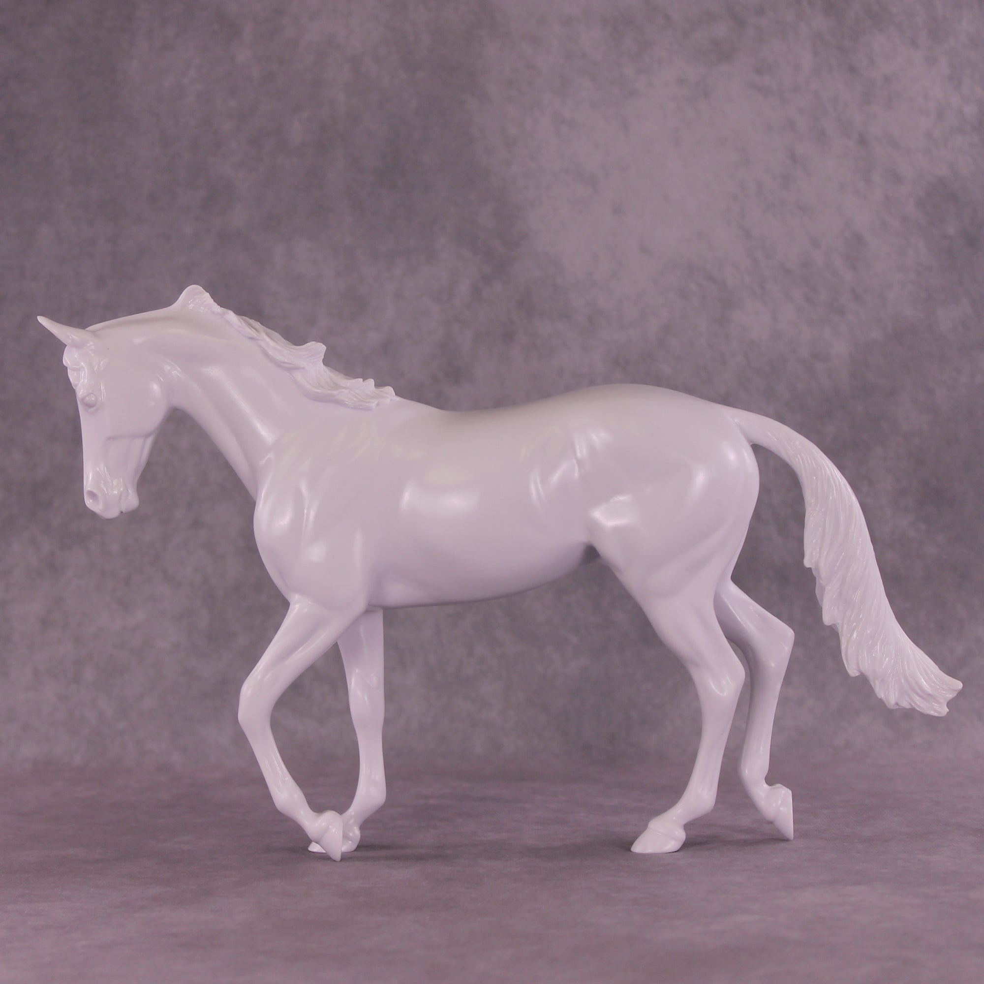 Design-A-Horse Thoroughbred September Release DAH25 PM014