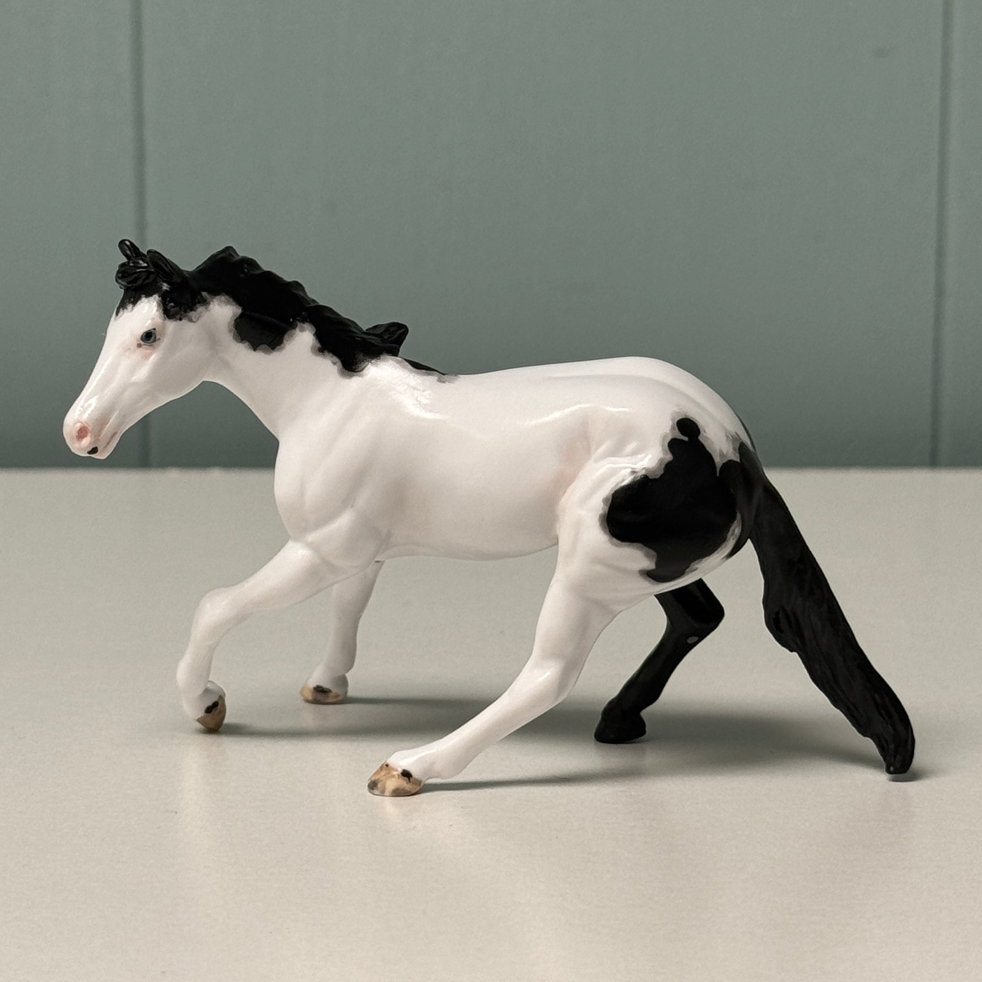 Rounda OOAK Black Tobiano Cutter Chip By Andrea Thomason EQ24