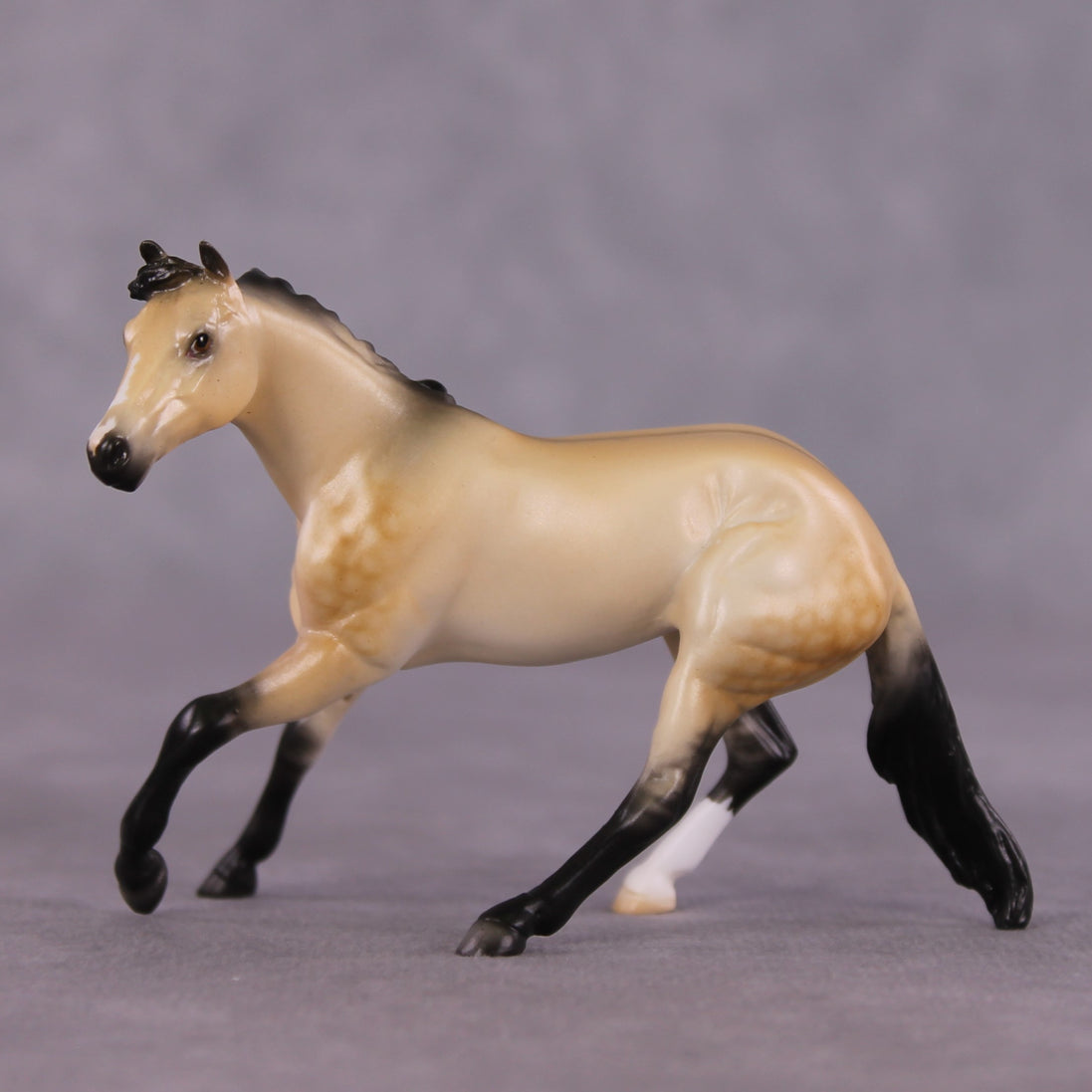 "Katie" LE-5 Cutter Chip Mare By Ellen Robbins CL25