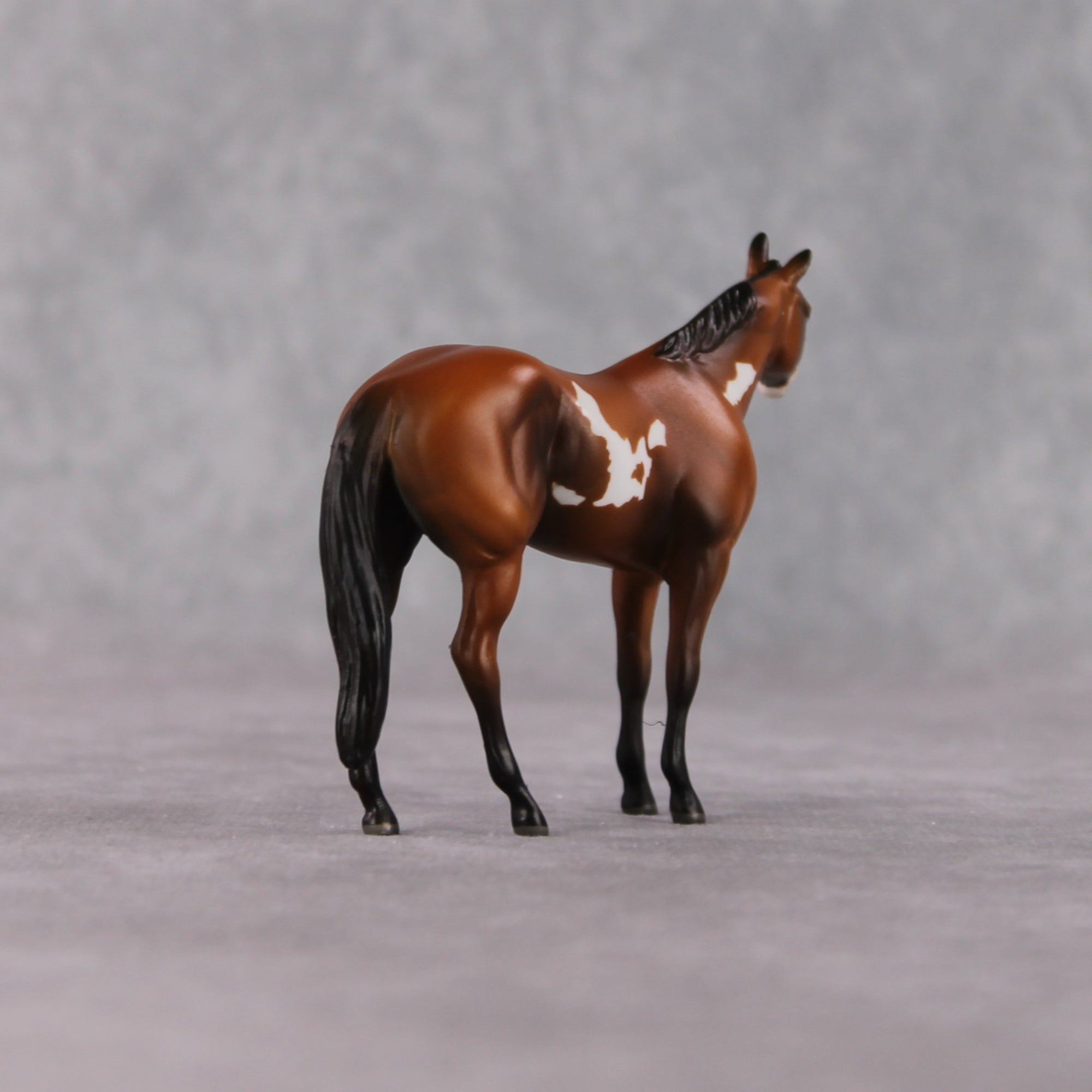 "Ranch" LE-2 Light Chestnut Overo Thoroughbred Chip By Jamie Adamson $99 Chips Sale 02/03/2025
