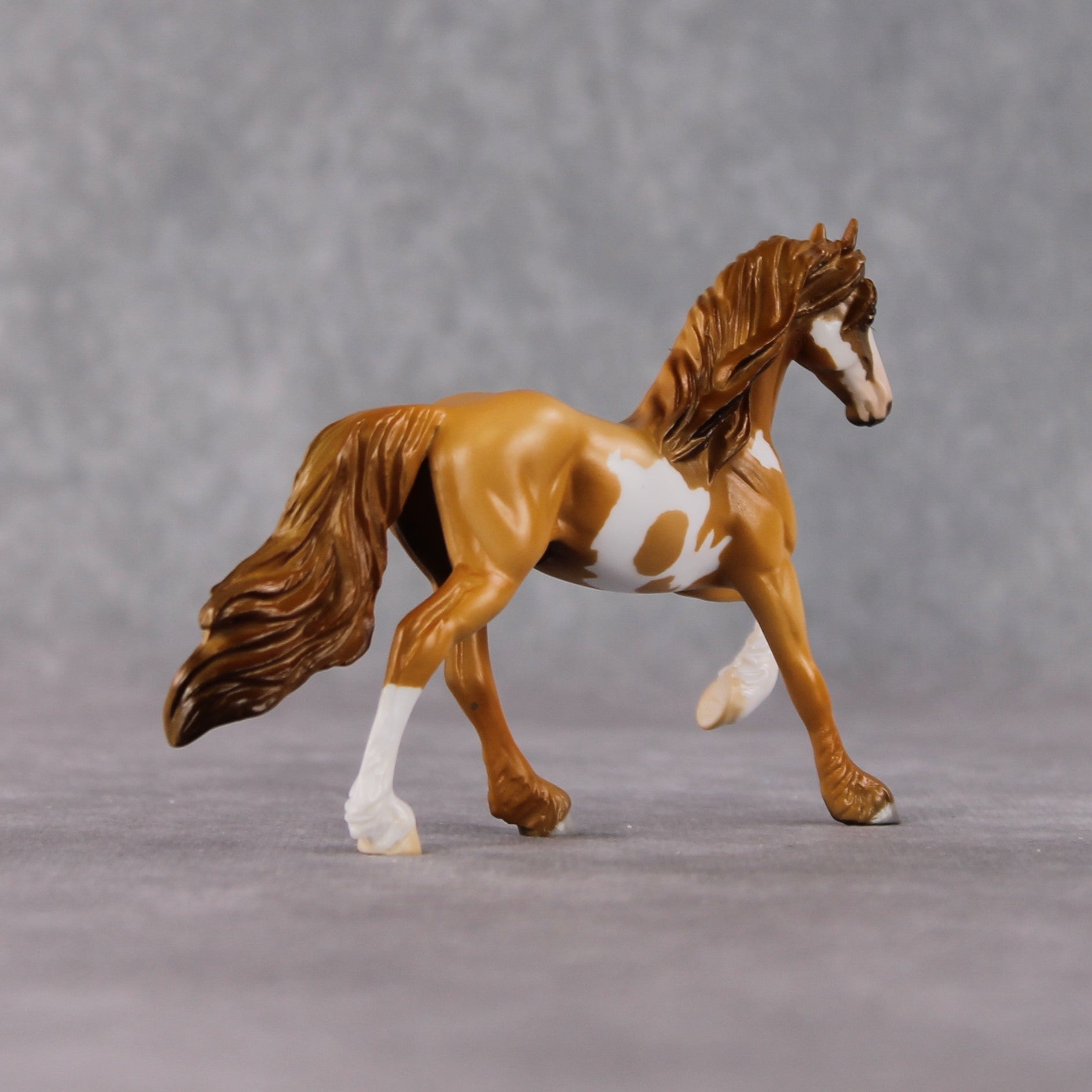 "Potato" LE-2 Light Chestnut Overo Friesian Chip By Jamie Adamson $99 Chips Sale 02/03/2025