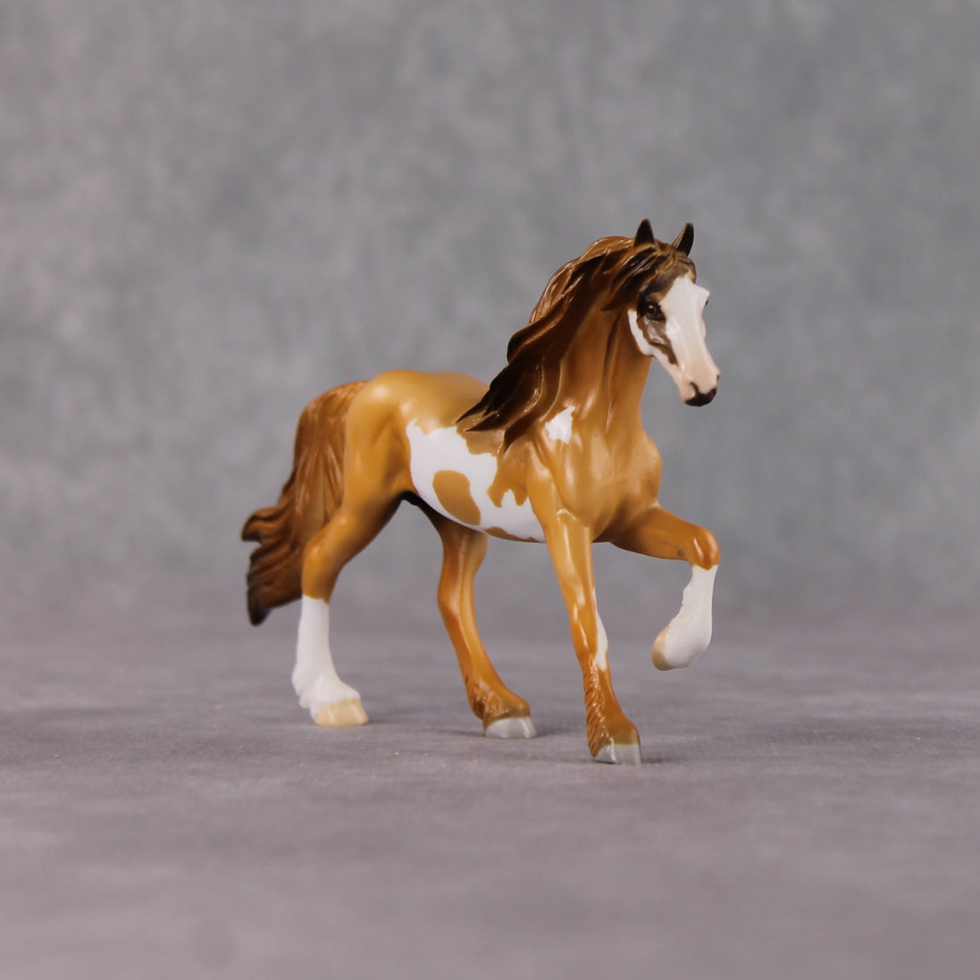 "Potato" LE-2 Light Chestnut Overo Friesian Chip By Jamie Adamson $99 Chips Sale 02/03/2025