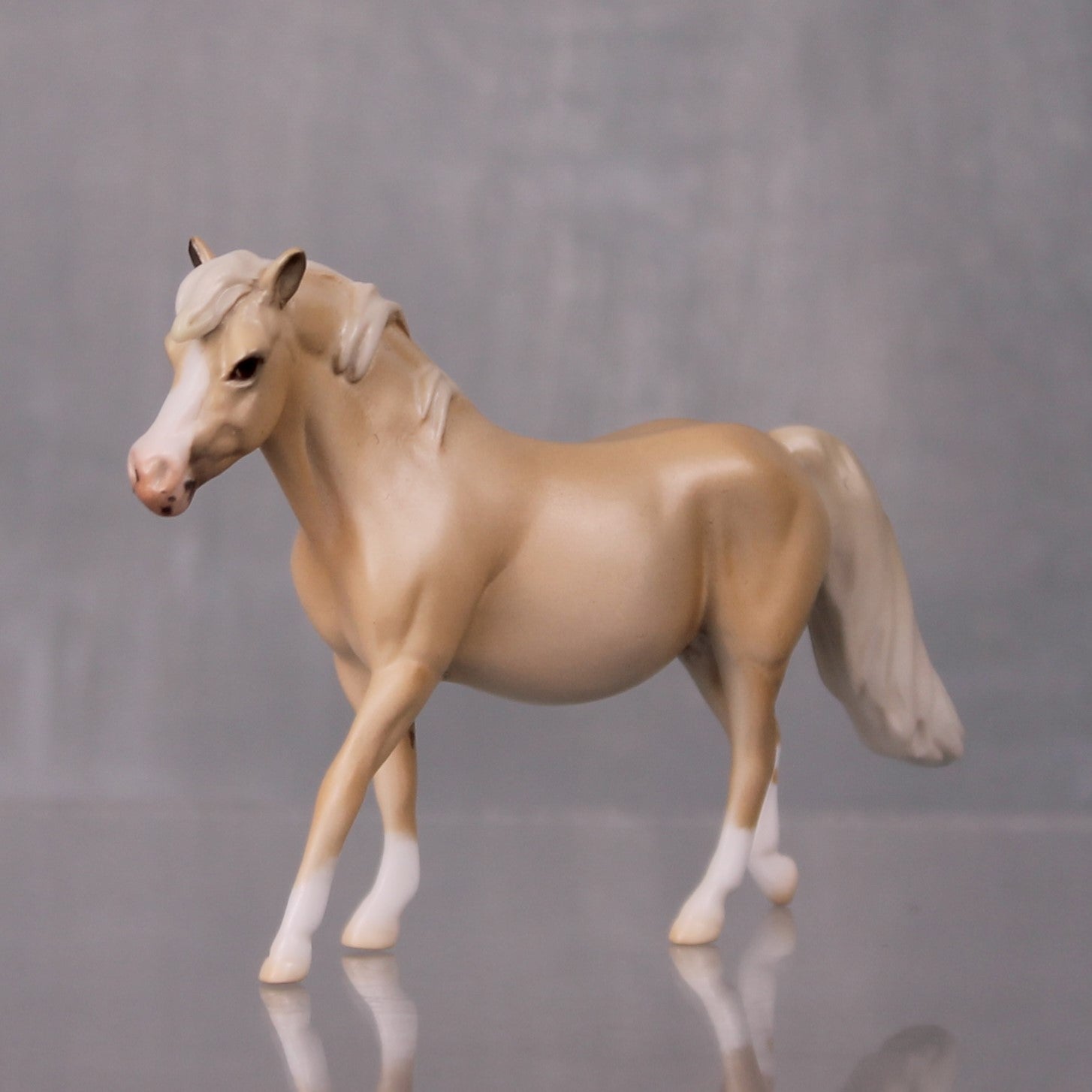 Honey Bunches OOAK Series of 20 Shetland Ponies Palomino Pony Chip By Jess Hamill LHS24