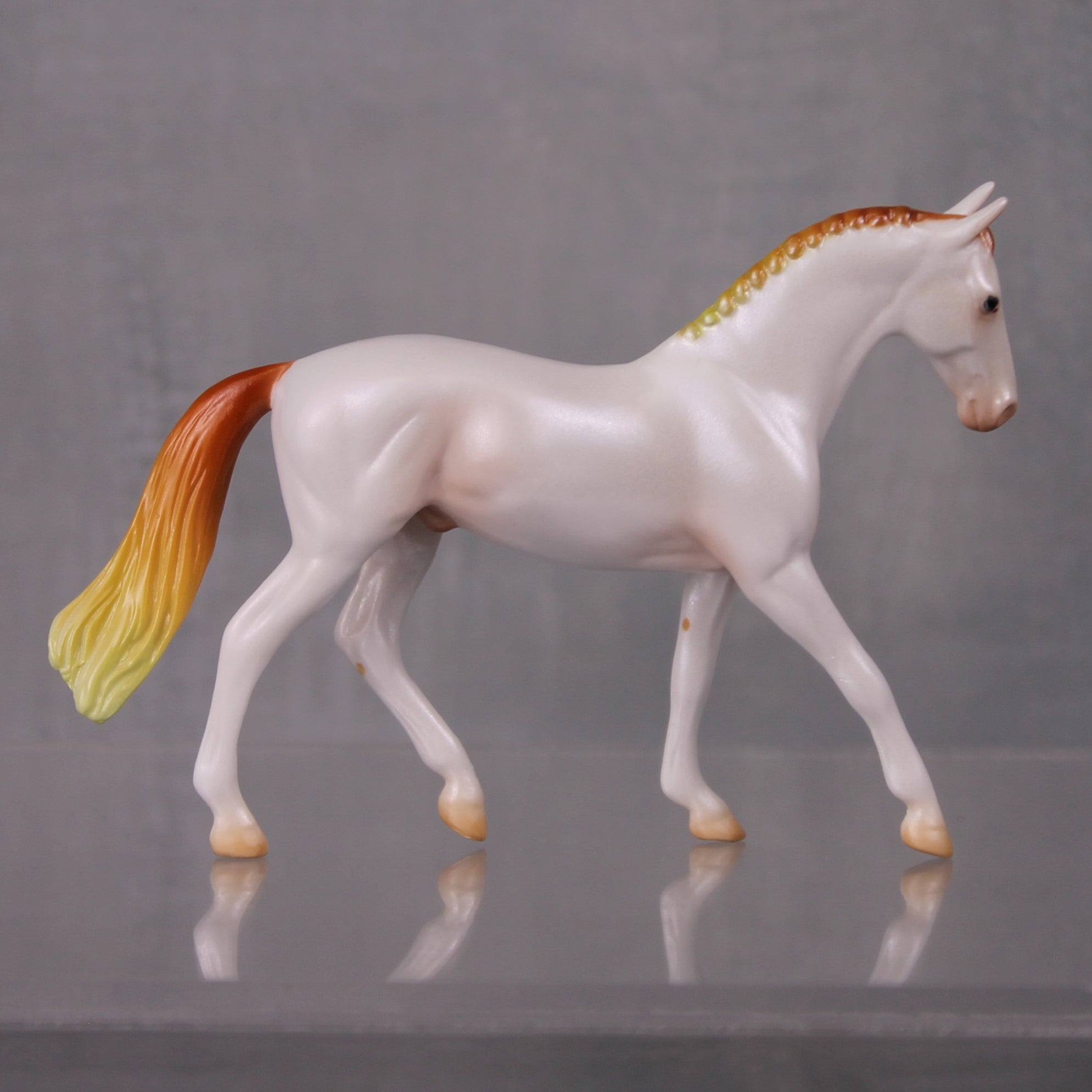 Farverig OOAK Pearl Series - Pearl and Orange Warmblood Chip By Jess Hamill LHS24