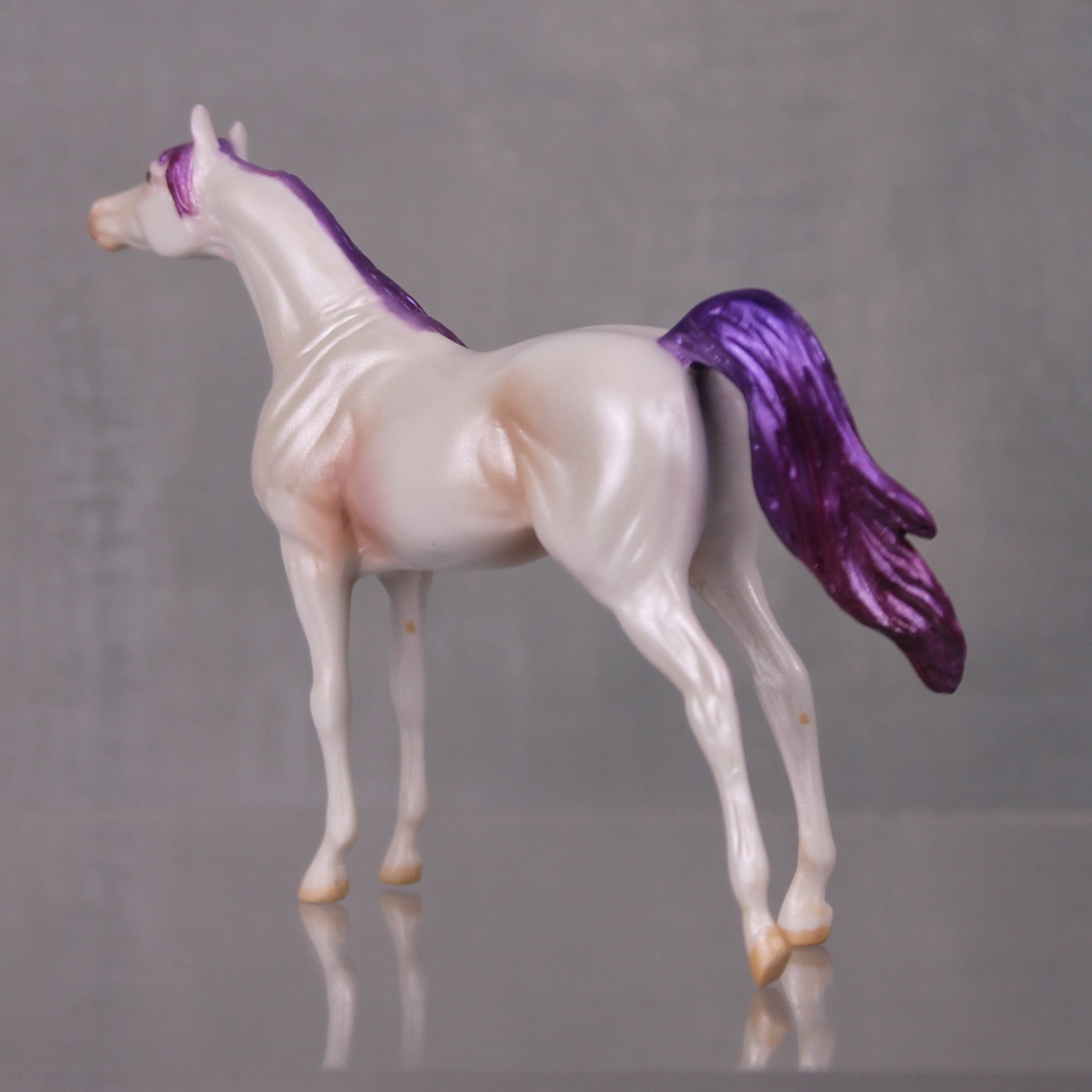 Lo Ri OOAK Pearl Series - Pearl and Purple Arabian Chip By Jamie Adamson