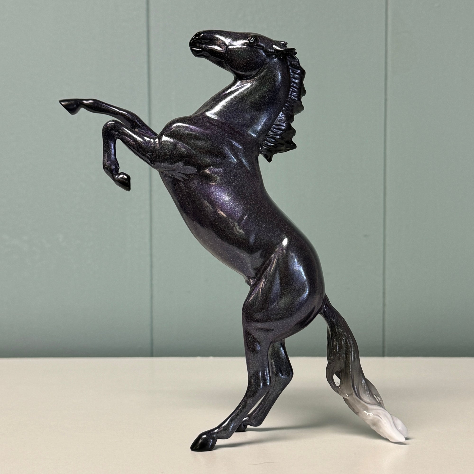 Party Animal OOAK Purple Halochromic Rearing Pebble By Ellen Robbins EQ24