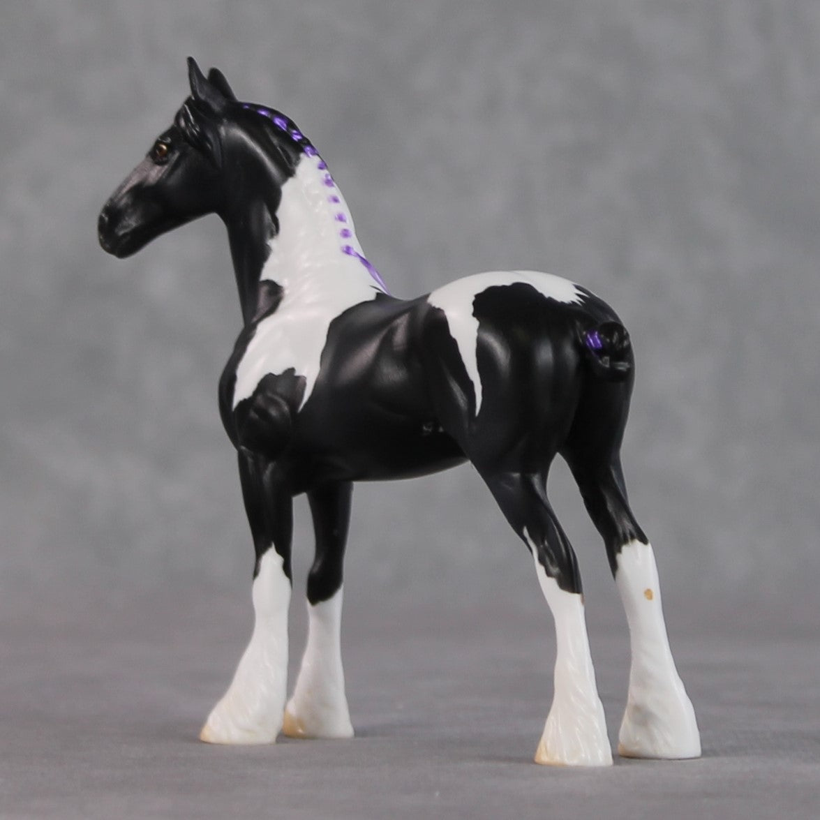 "Star Bright" LE-3 Black Tobiano Draft Chip By Jamie Adamson $99 Chips Sale 02/03/2025