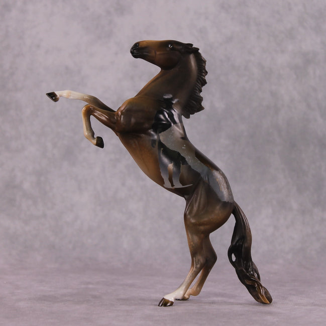 "Frontier Classic" OOAK Rearing Pebble by Kike Duarte SHCF25OS