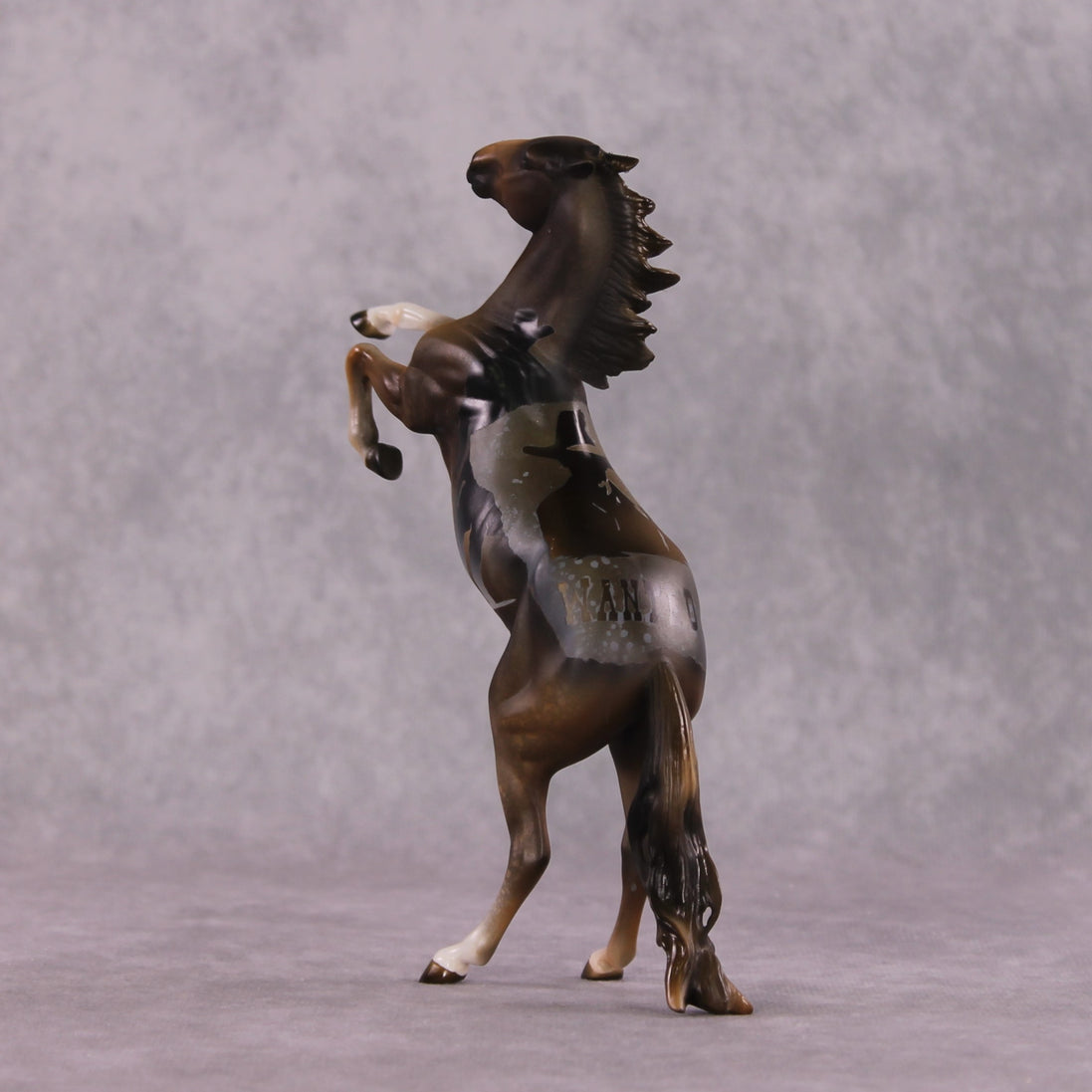 "Frontier Classic" OOAK Rearing Pebble by Kike Duarte SHCF25OS