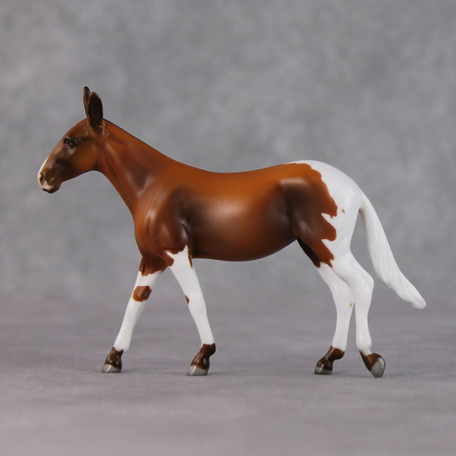 "Moon Light" LE-2 Chestnut Tobiano Mule Chip By Jamie Adamson $99 Chips Sale 02/03/2025