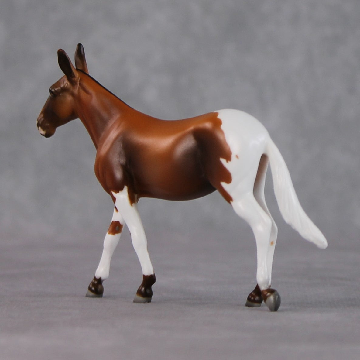 "Moon Light" LE-2 Chestnut Tobiano Mule Chip By Jamie Adamson $99 Chips Sale 02/03/2025
