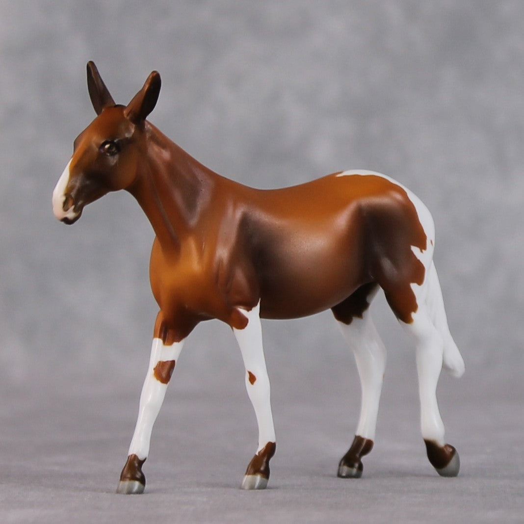 "Moon Light" LE-2 Chestnut Tobiano Mule Chip By Jamie Adamson $99 Chips Sale 02/03/2025