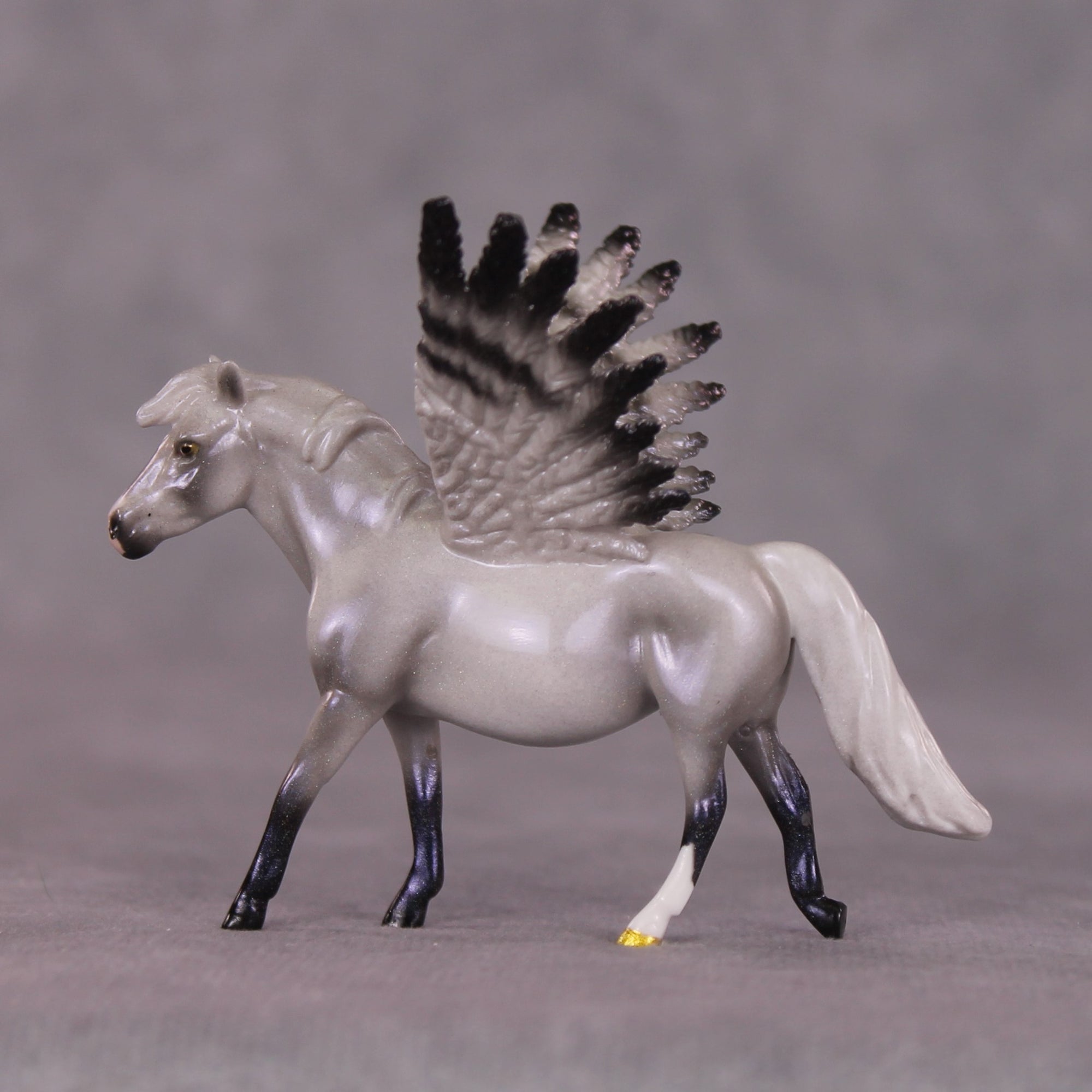 "Ariel" Pony Pegasus Chip OOAK Grab Bag - Painted By Ellen Robbins CL25