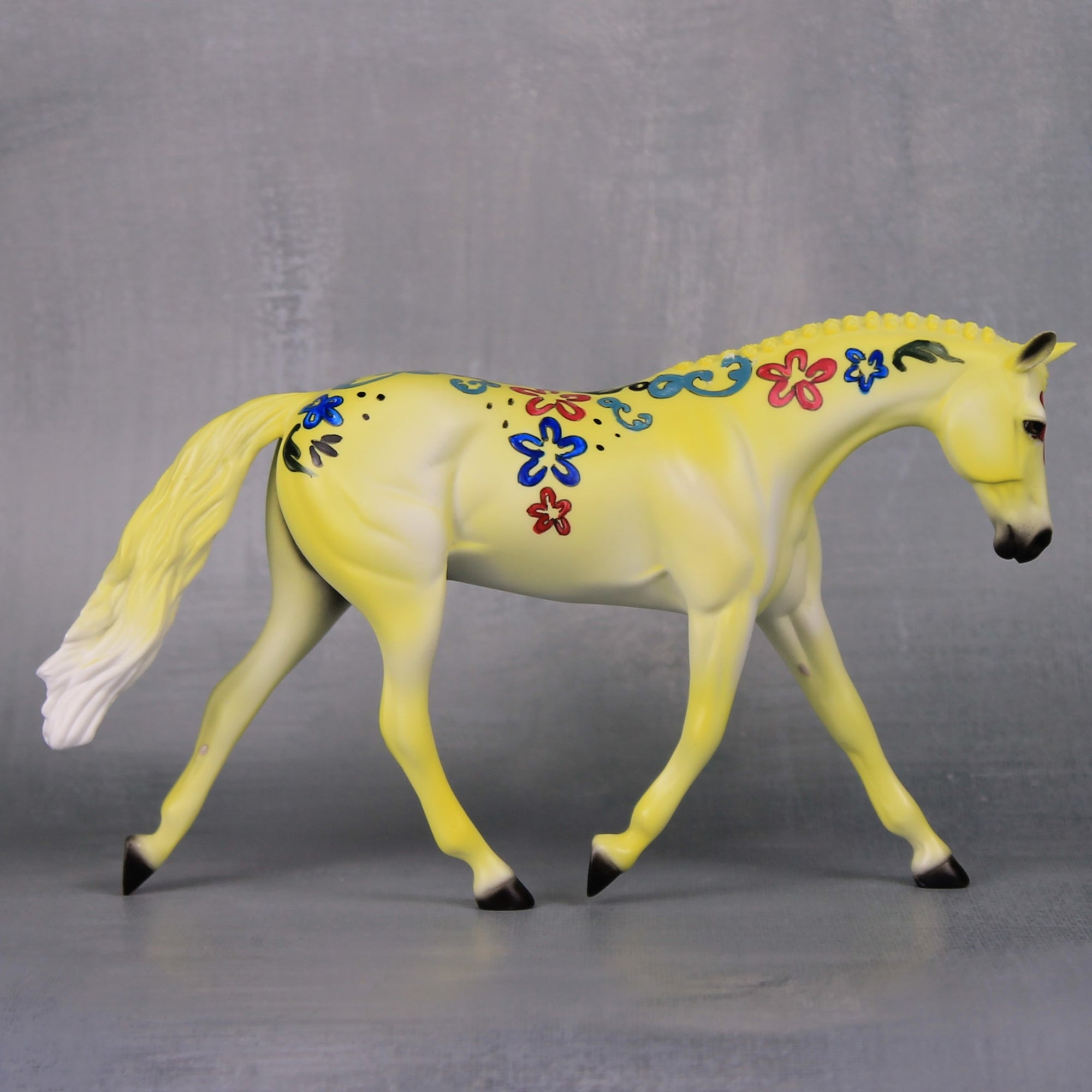 Daisy OOAK Yellow Decorator Warmblood Pebble By Dawn Quick LHS24