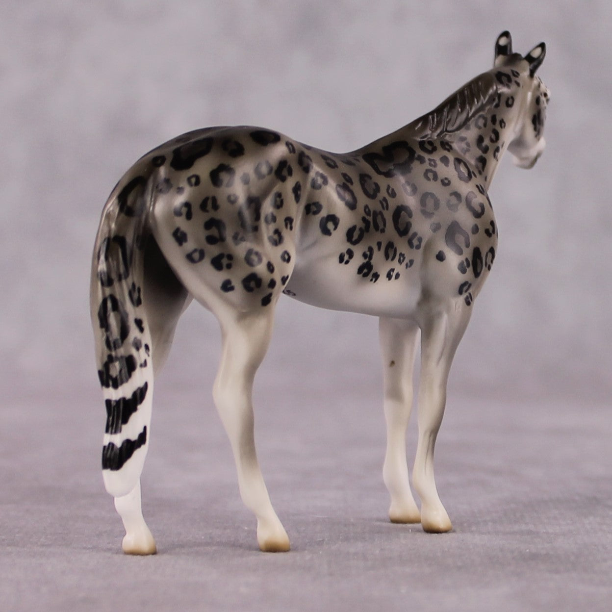 "Himalaya" LE-3 Snow Leopard Inspired Deco Ideal Stock Horse Chip By Jess Hamill Menagerie Series: Central Asia MS25