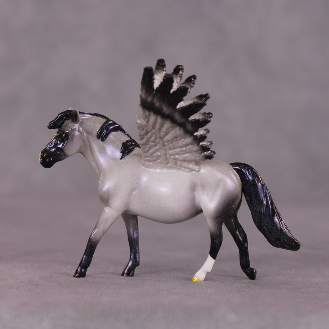 "Ariel" Pony Pegasus Chip OOAK Grab Bag - Painted By Ellen Robbins CL25