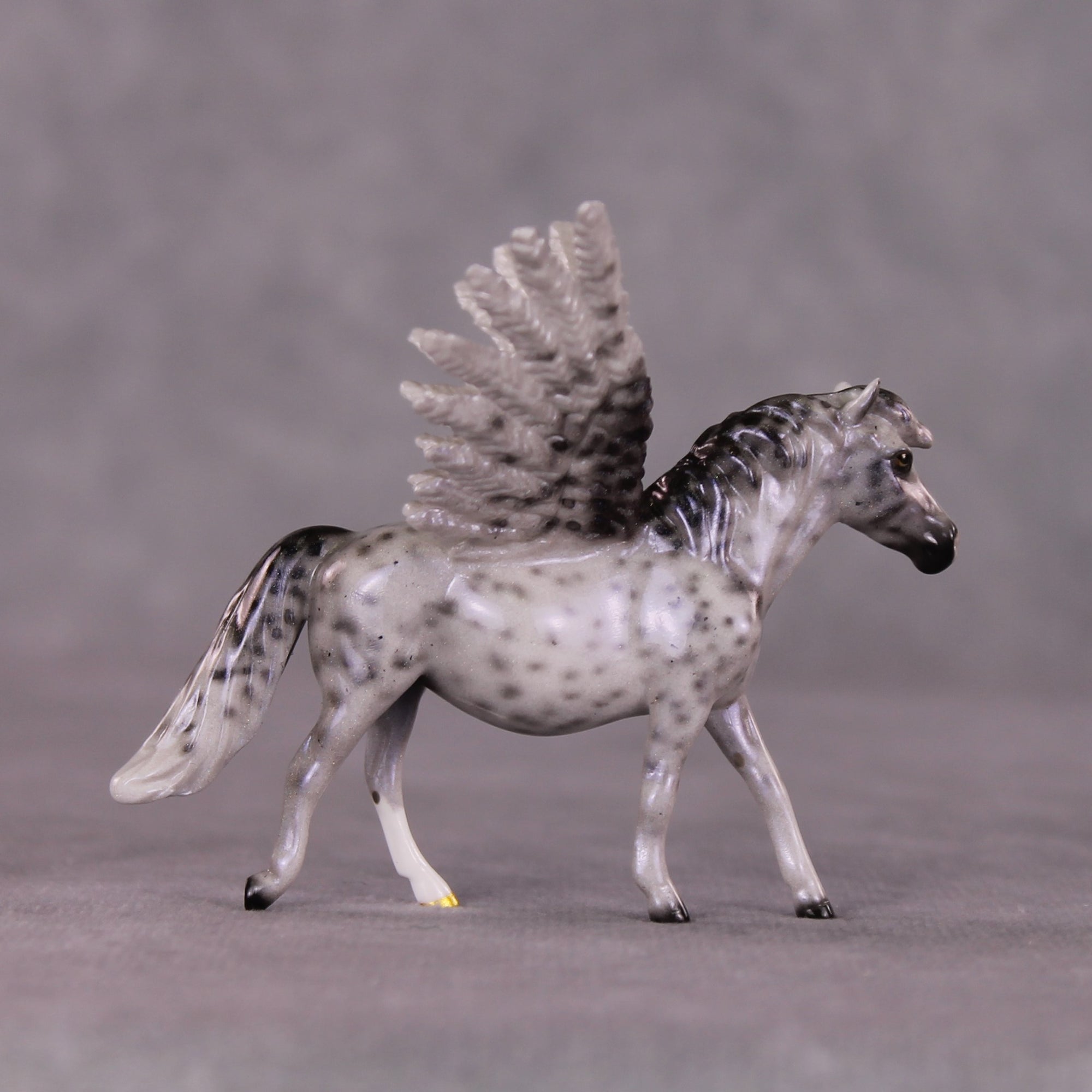 "Ariel" Pony Pegasus Chip OOAK Grab Bag - Painted By Ellen Robbins CL25