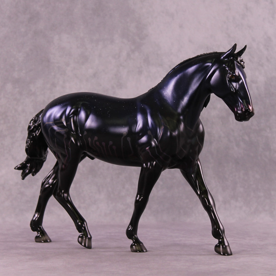 @cyberneticskyfall LE-10 EFCM Irish Draught by Ellen Robbins MM25