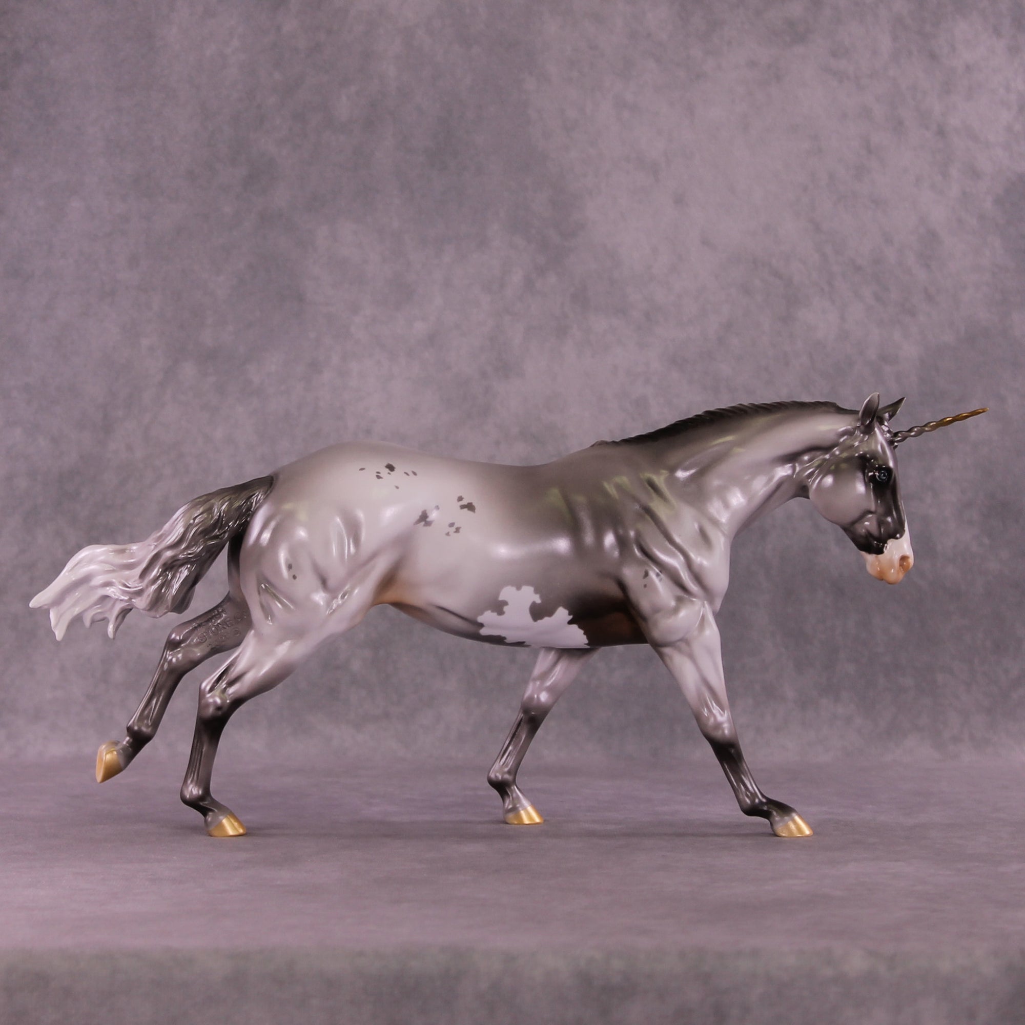 Mahalo Four LE-6 Remington Unicorn by Enrique Duarte MM25 Prize Model Run