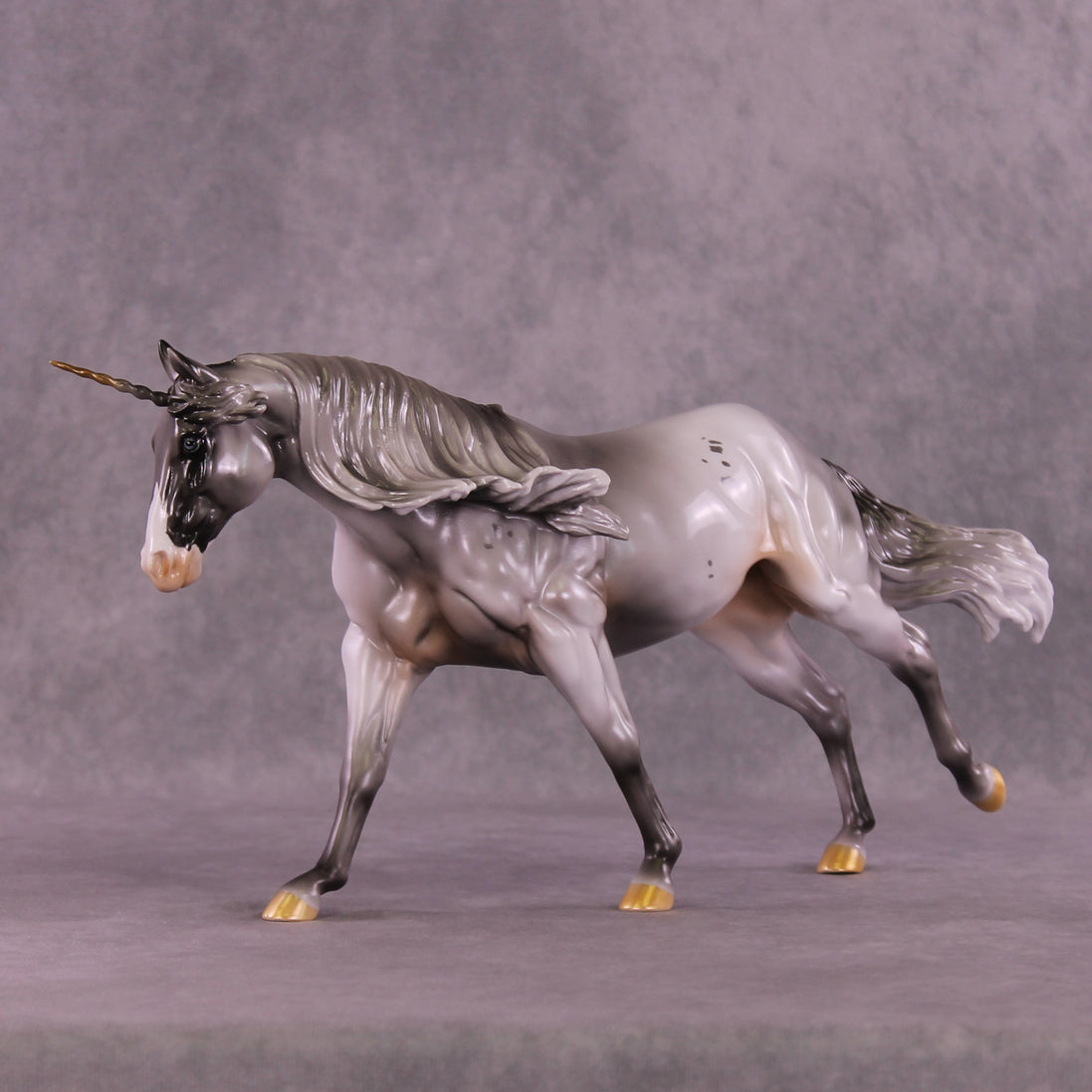Mahalo Four LE-6 Remington Unicorn by Enrique Duarte MM25 Prize Model Run