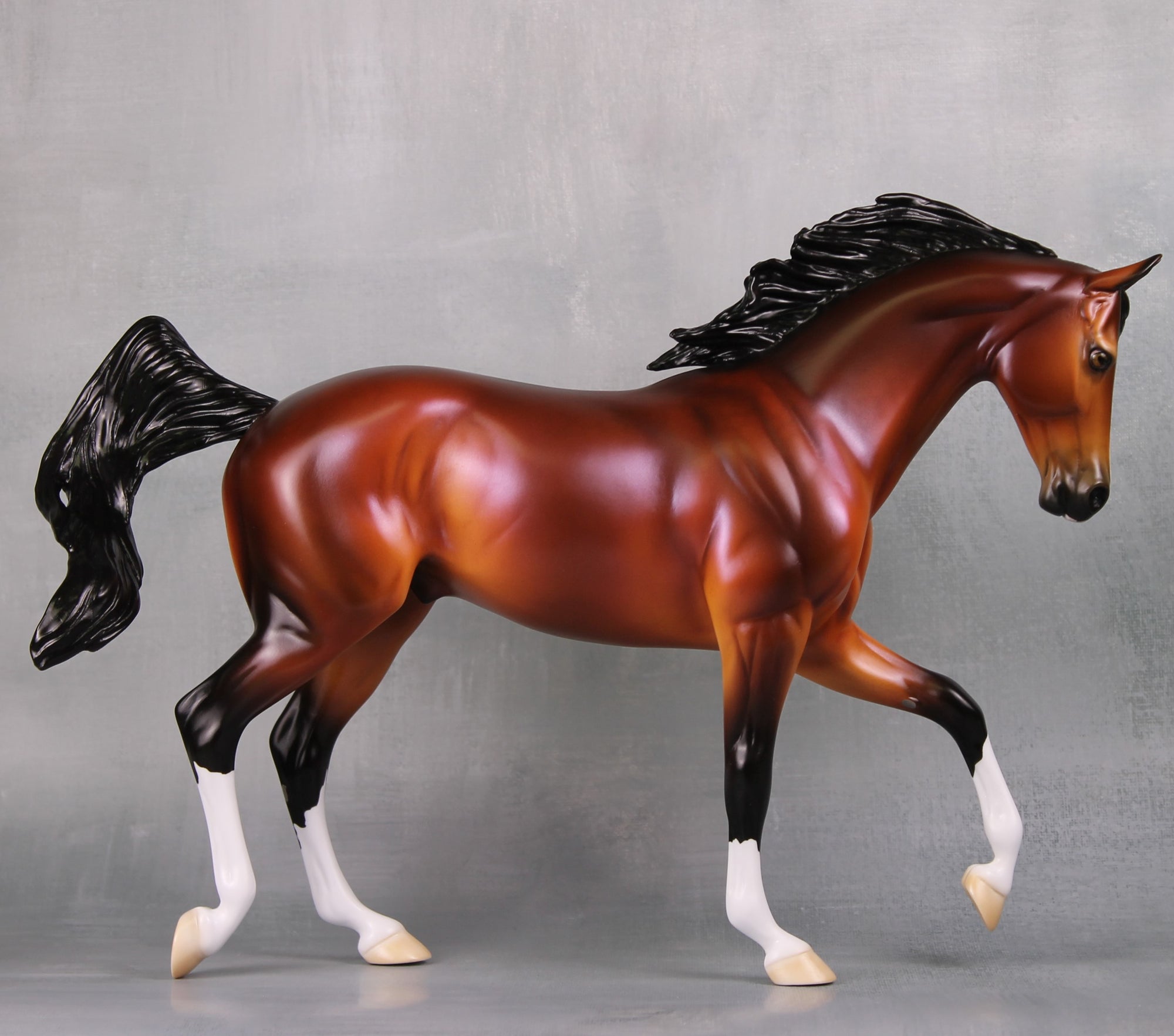 Ace LE 5 Dappled Bay with Lavender Sheen Thoroughbred By Ellen Robbins MM24 Run