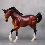 Ace LE 5 Dappled Bay with Lavender Sheen Thoroughbred By Ellen Robbins MM24 Run
