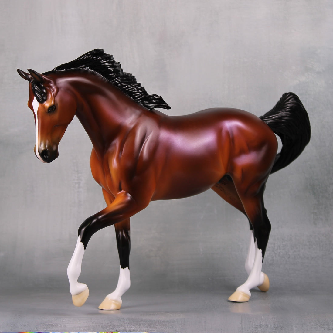 Ace LE 5 Dappled Bay with Lavender Sheen Thoroughbred By Ellen Robbins MM24 Run