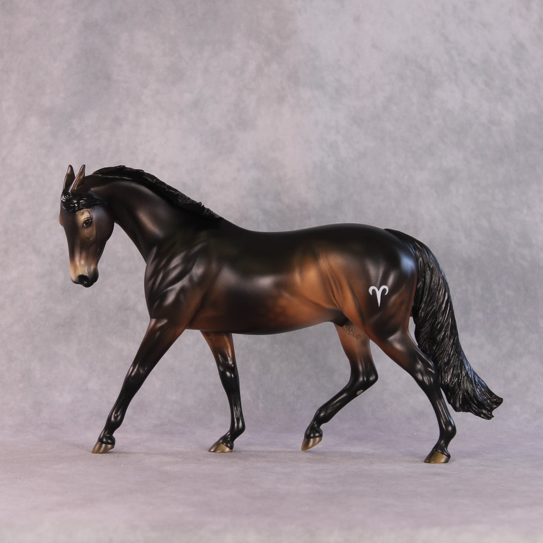 "Mesarthim" LE-15 FCM Pony By Ashley Palmer Zodiac Series: Aries ZS25