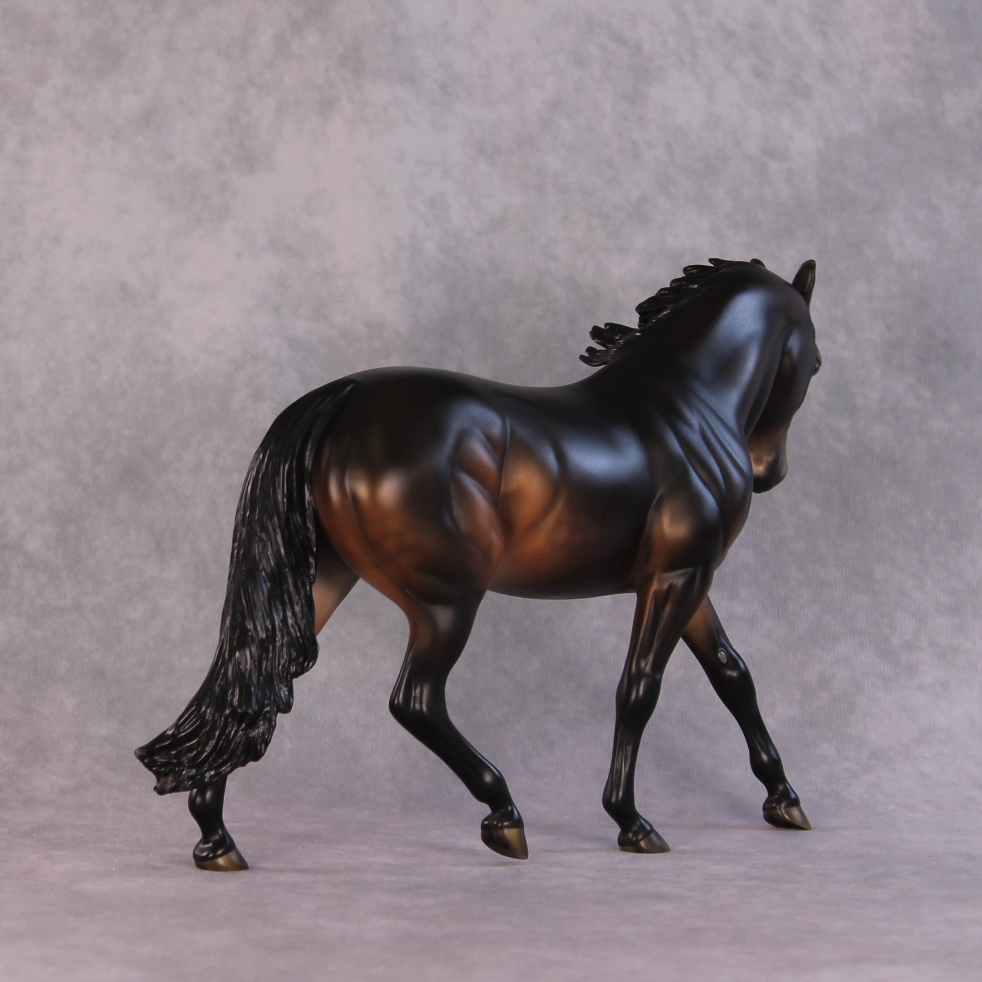 "Mesarthim" LE-15 FCM Pony By Ashley Palmer Zodiac Series: Aries ZS25