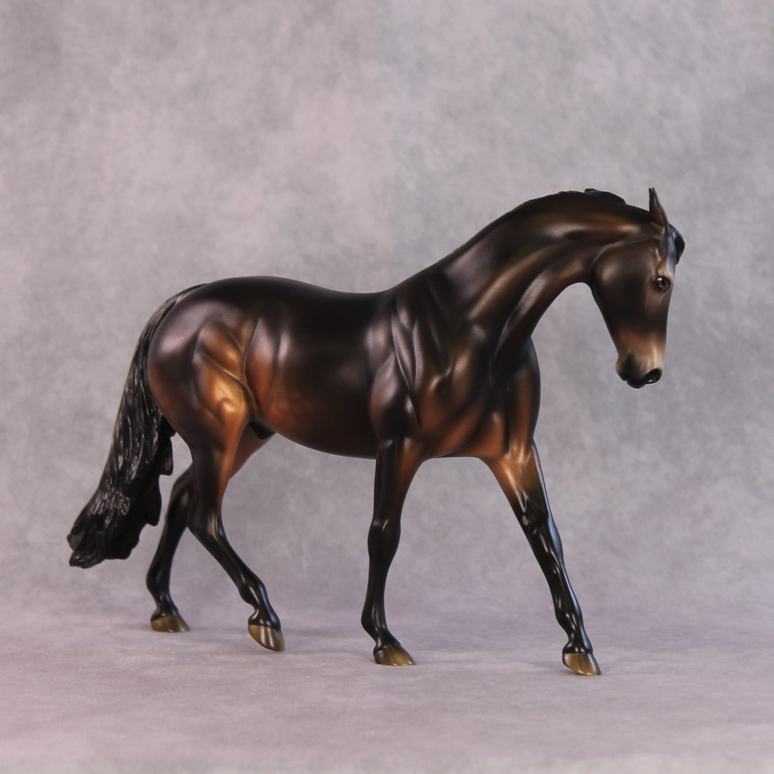 "Mesarthim" LE-15 FCM Pony By Ashley Palmer Zodiac Series: Aries ZS25